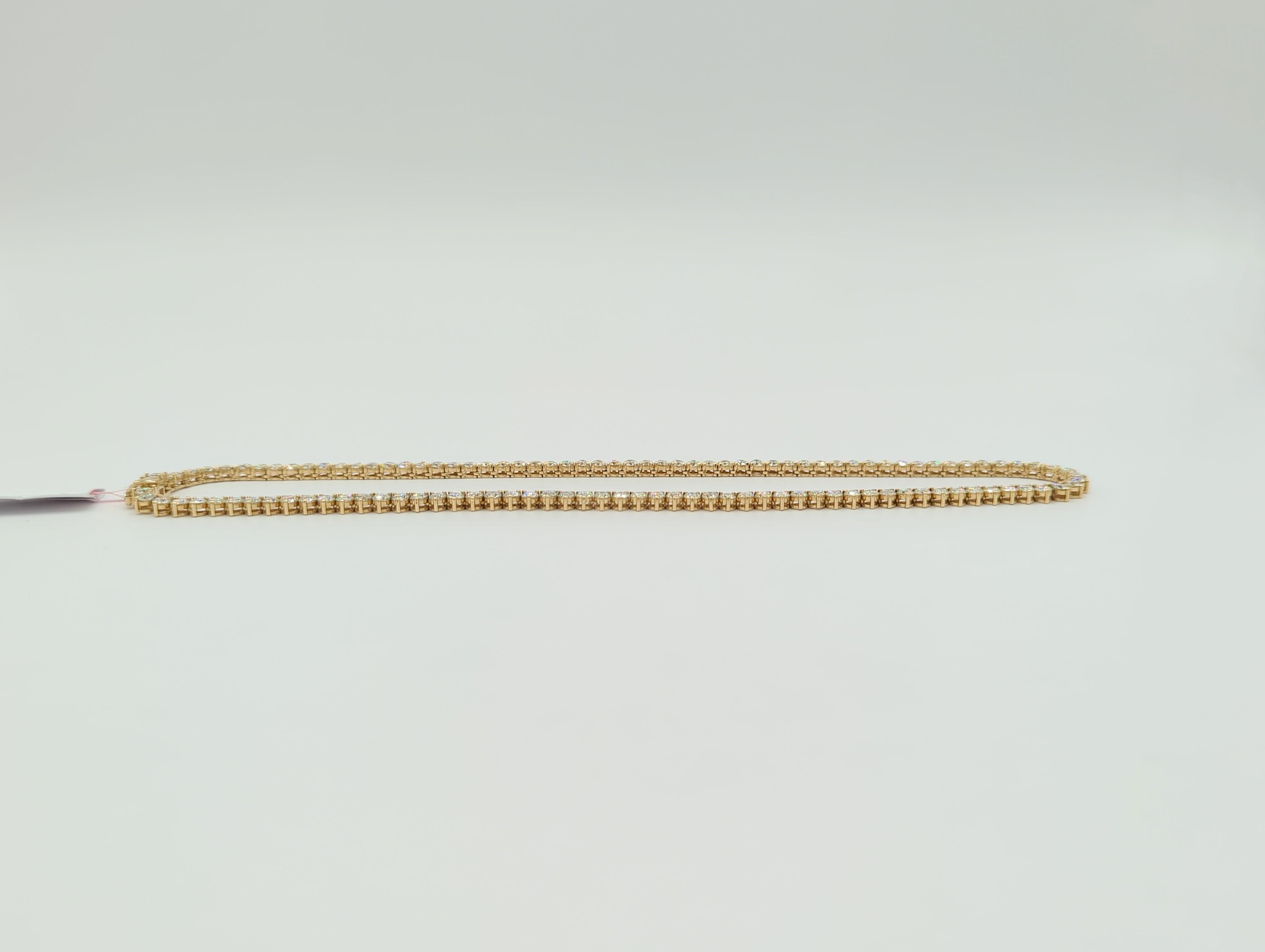 Runde Tennis-Halskette aus 14 Karat Gelbgold mit weißenen weißen Diamanten im Angebot 4