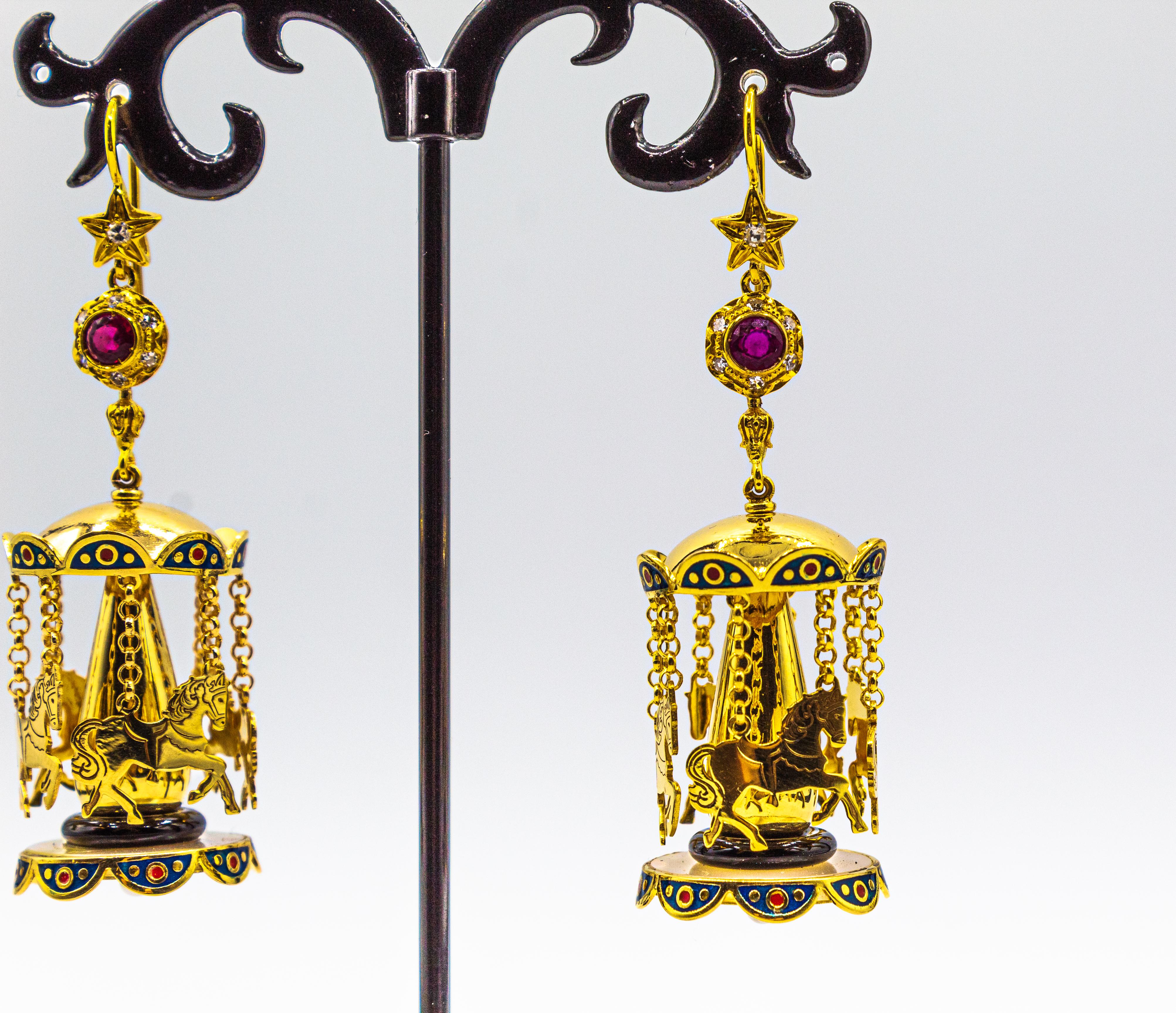 Gelbgold-Ohrstecker „Carousel“ mit weißem Diamant, Rubin, Onyx, Perle und Emaille (Art nouveau) im Angebot