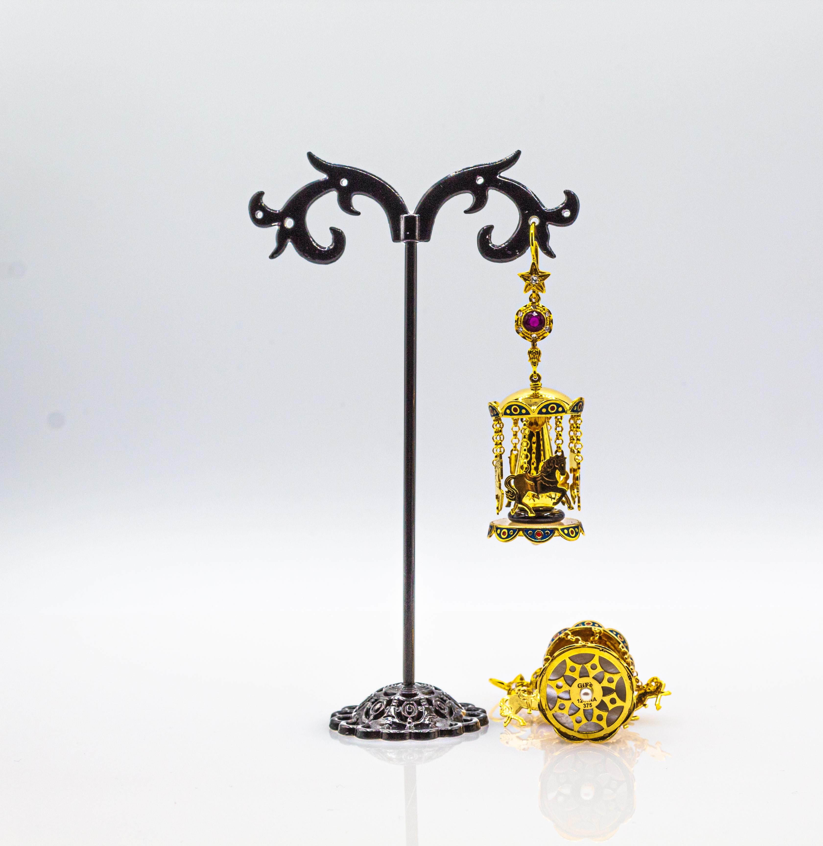 Gelbgold-Ohrstecker „Carousel“ mit weißem Diamant, Rubin, Onyx, Perle und Emaille im Angebot 3