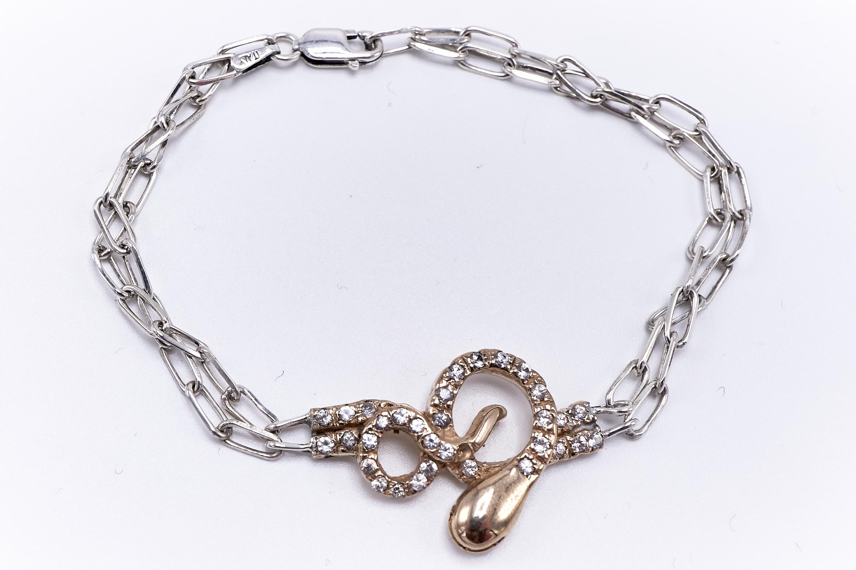 White Diamond Ruby Snake Bracelet Silver Chain In New Condition For Sale In Los Angeles, CA