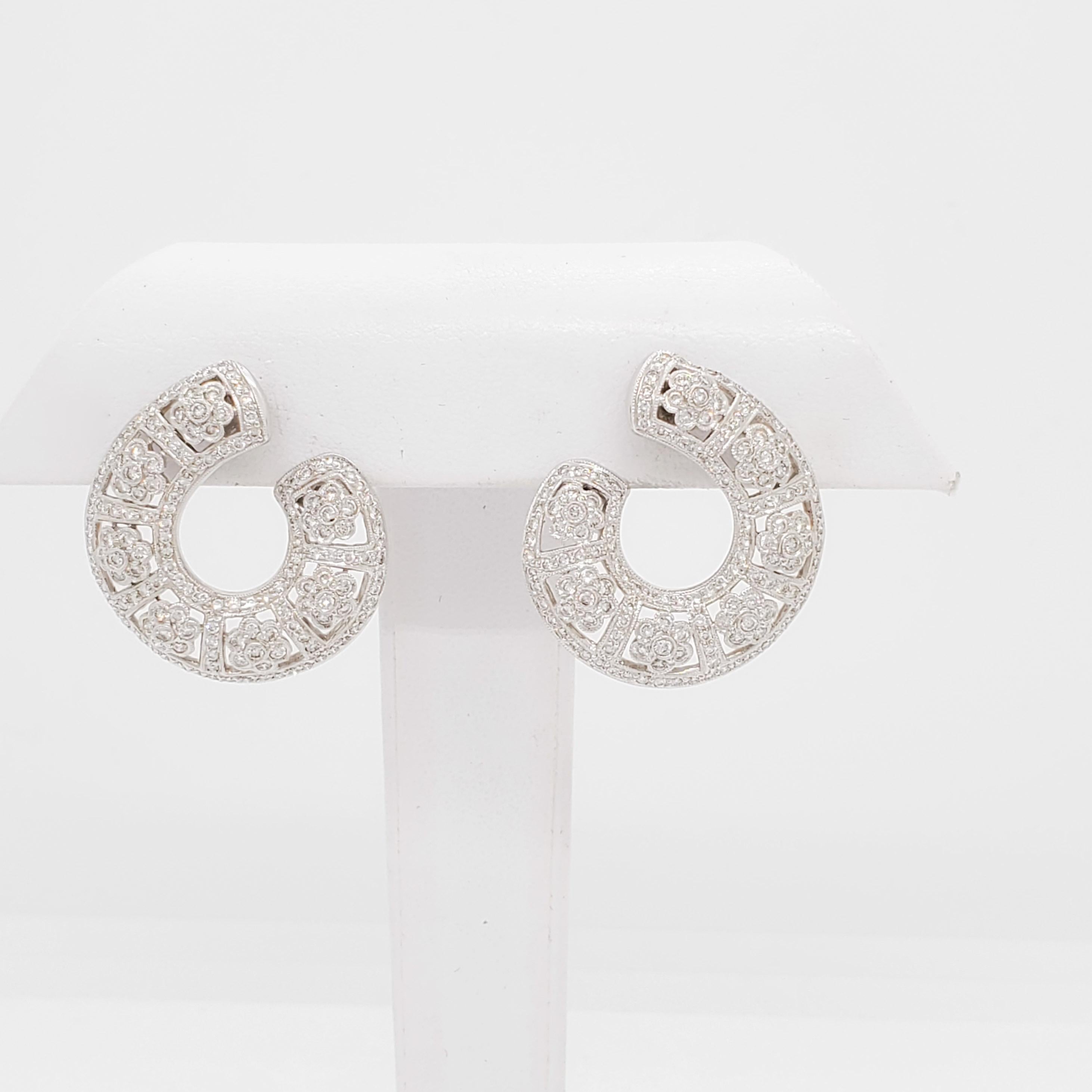 White Diamond Semi Hoop Flower Cluster Earrings in 18k White Gold In New Condition For Sale In Los Angeles, CA