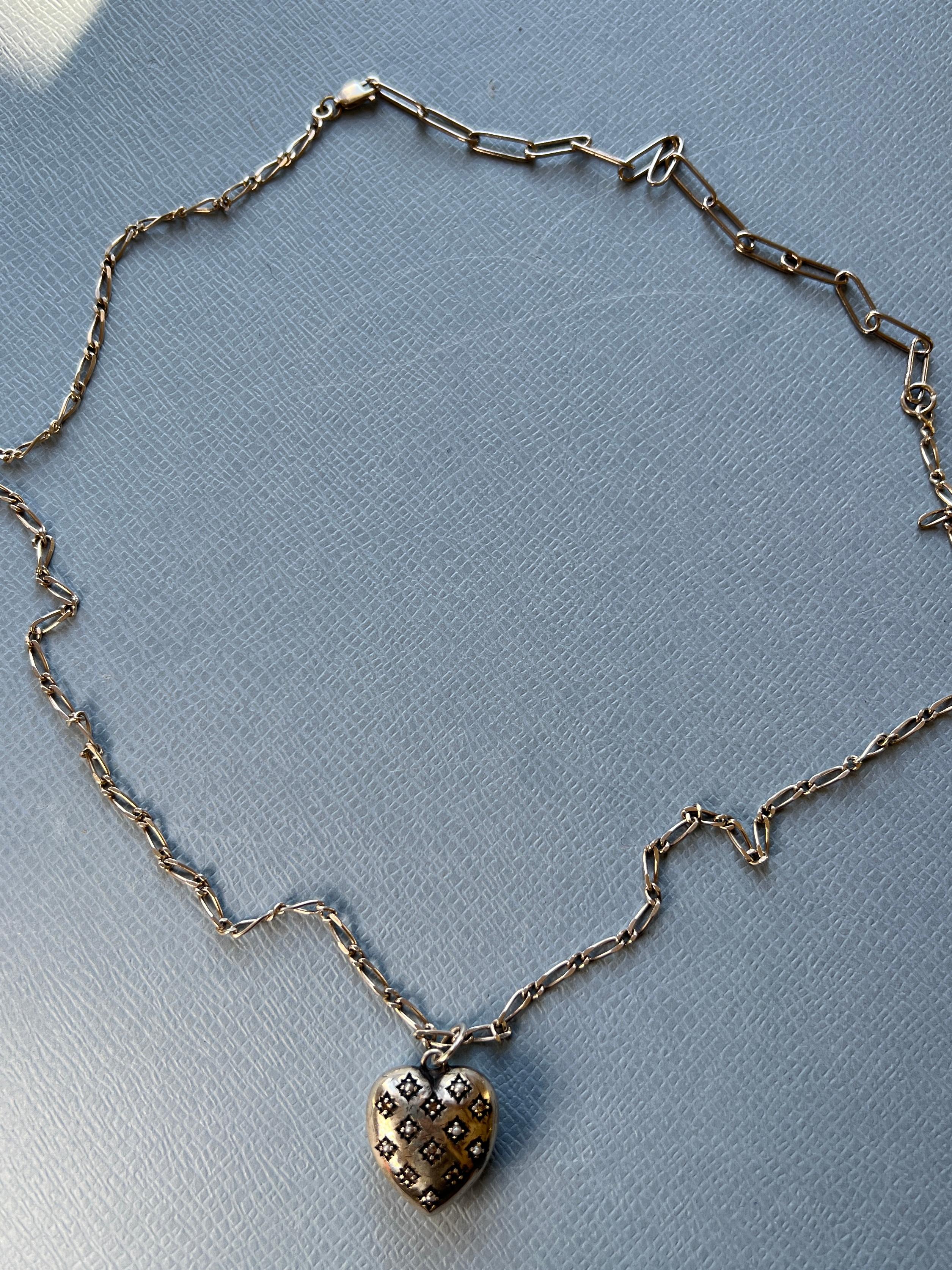 White Diamond Silver Heart Necklace In New Condition For Sale In Los Angeles, CA