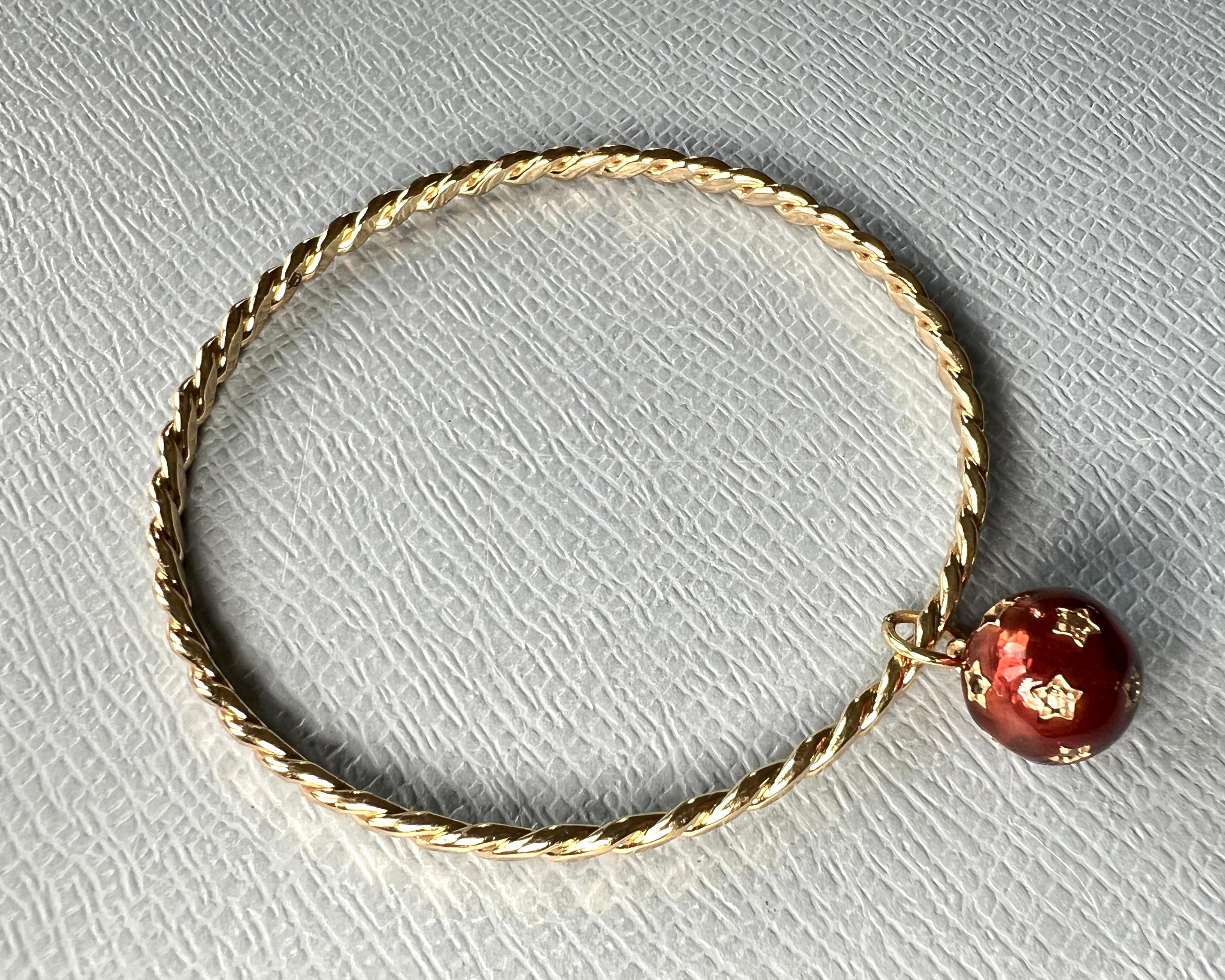 White Diamond Star Ball Bangle Bracelet Red Enamel For Sale 1