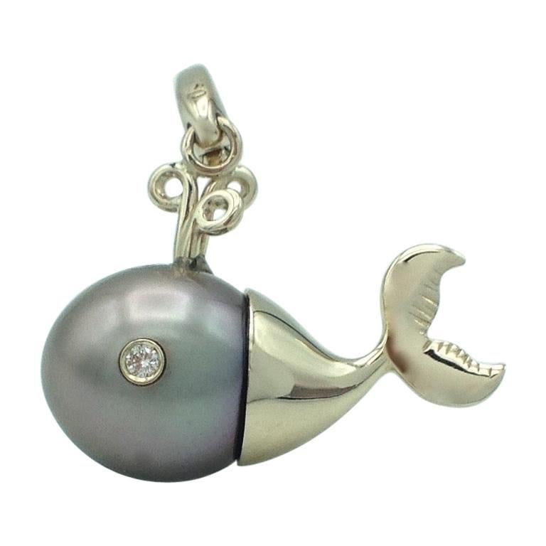 White Diamond Tahiti Pearl 18 Karat Gold Whale Pendant/Necklace or Charm