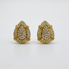 Orecchini rimovibili con diamante bianco a forma di goccia in oro giallo 18 carati