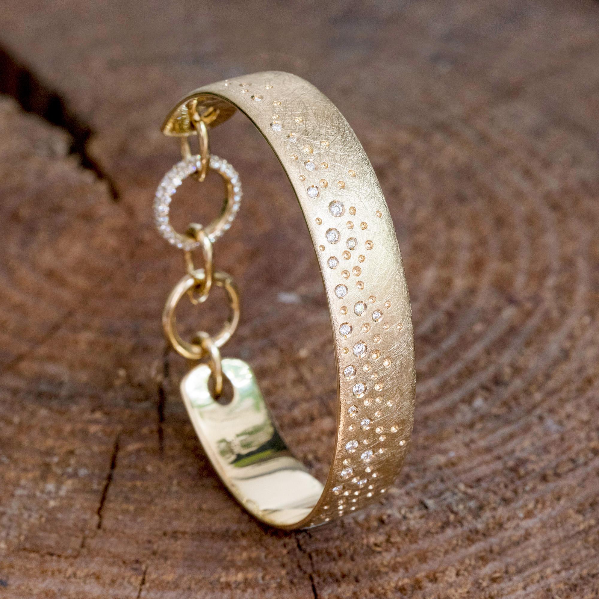 Taglio rotondo Bracciale con diamanti bianchi di SOONHEE (misura L: 20,5 cm). in vendita