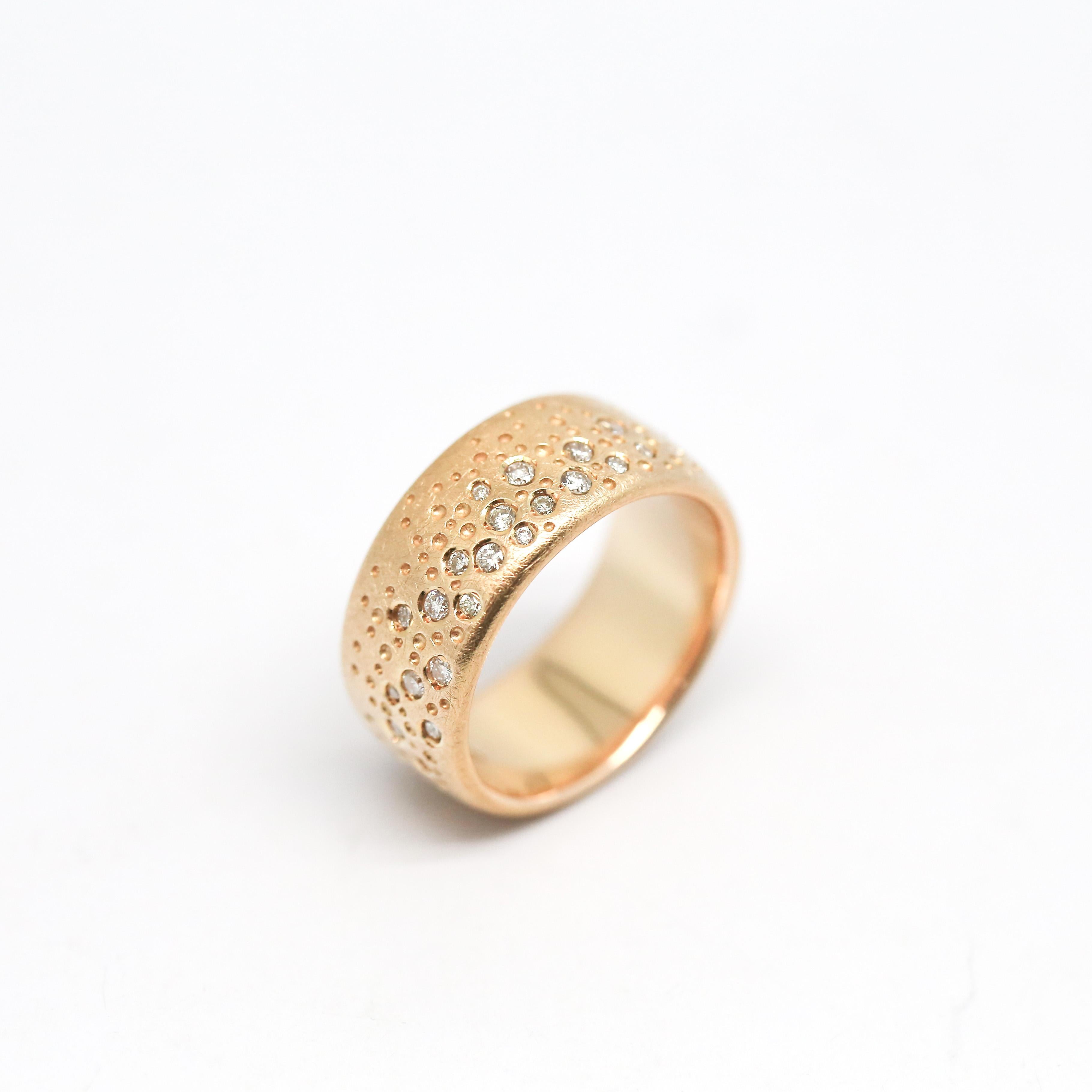 For Sale:  White diamond Texture Ring of SOONHEE (Size 44.2~62.7) 4