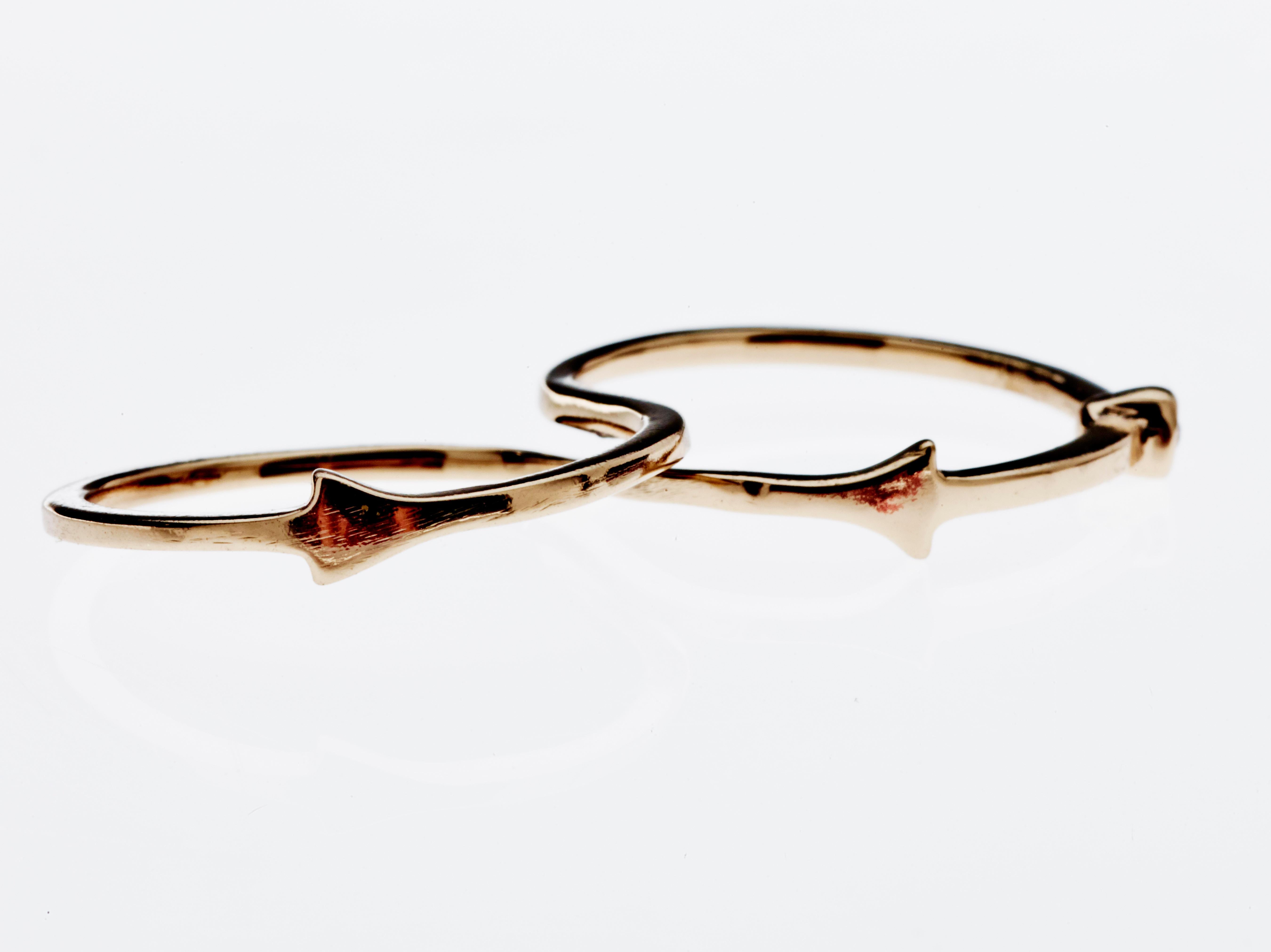Contemporary White Diamond Two Finger Ring Arrow Gold J Dauphin