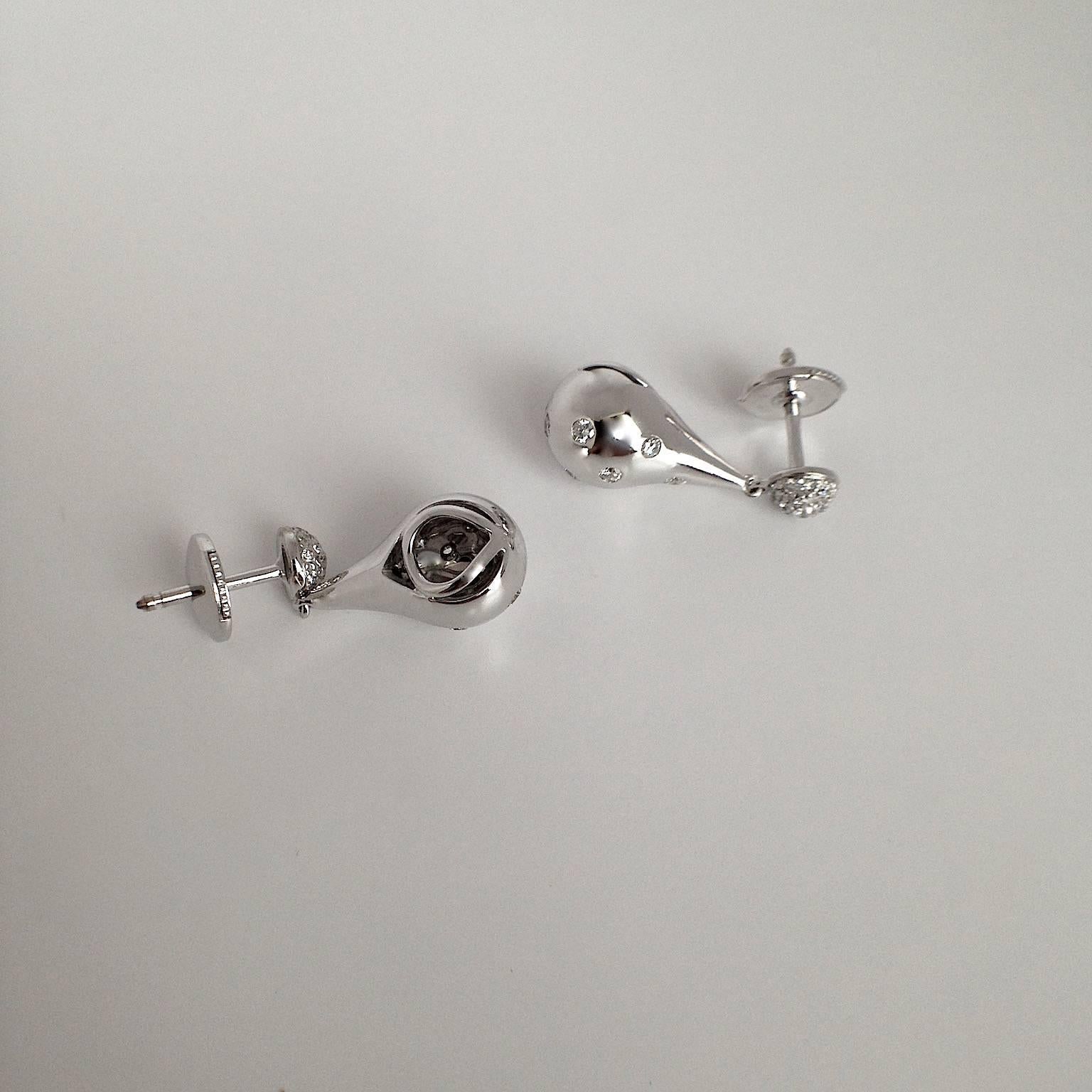 Orecchini a goccia con diamante bianco Petronilla in oro 18 carati Made in Italy in vendita 1