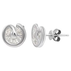 Clous d'oreilles pendants en or blanc et diamants blancs pour elle