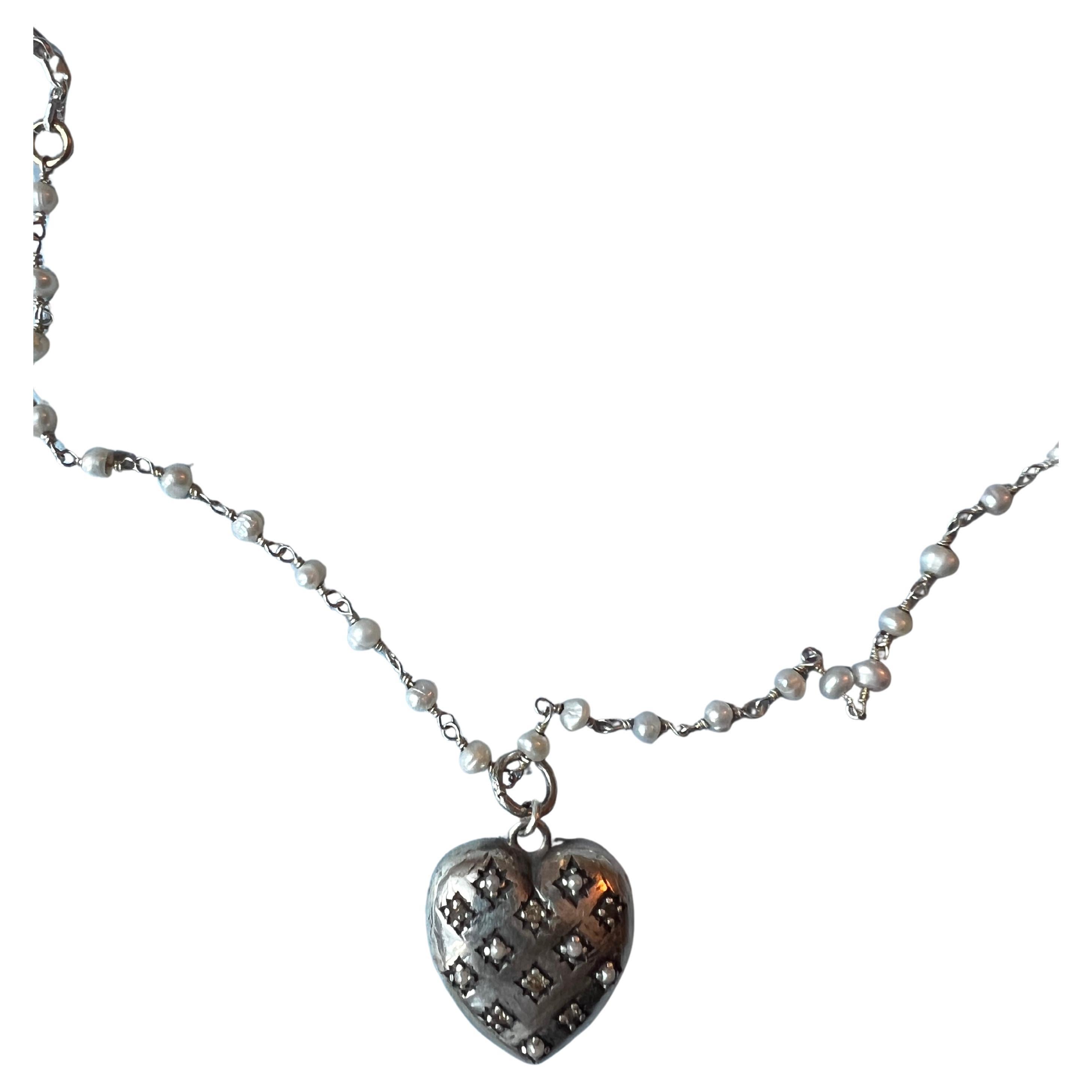 Collier Rosario en argent Haert avec diamants blancs et perles blanches