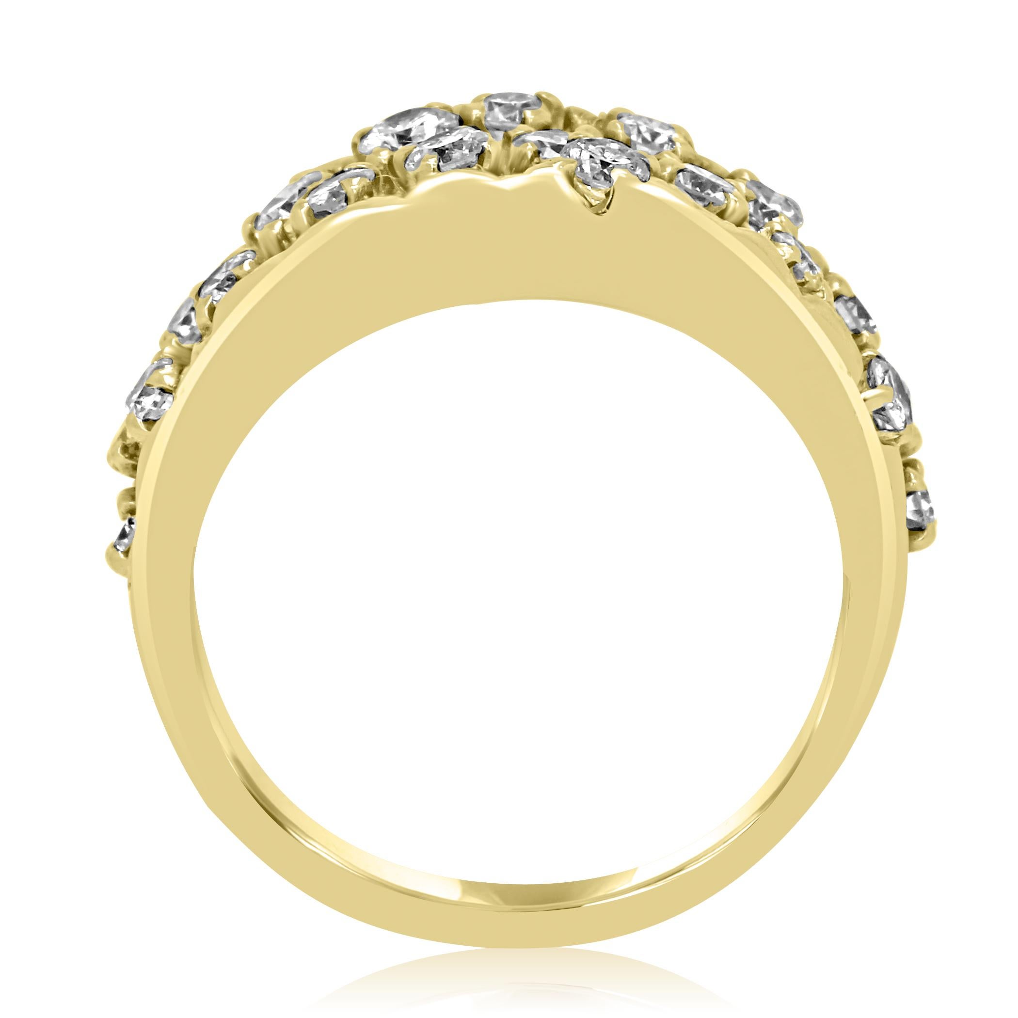 Women's or Men's White Diamond Round Yellow Gold Band Cocktail Fashion Ring