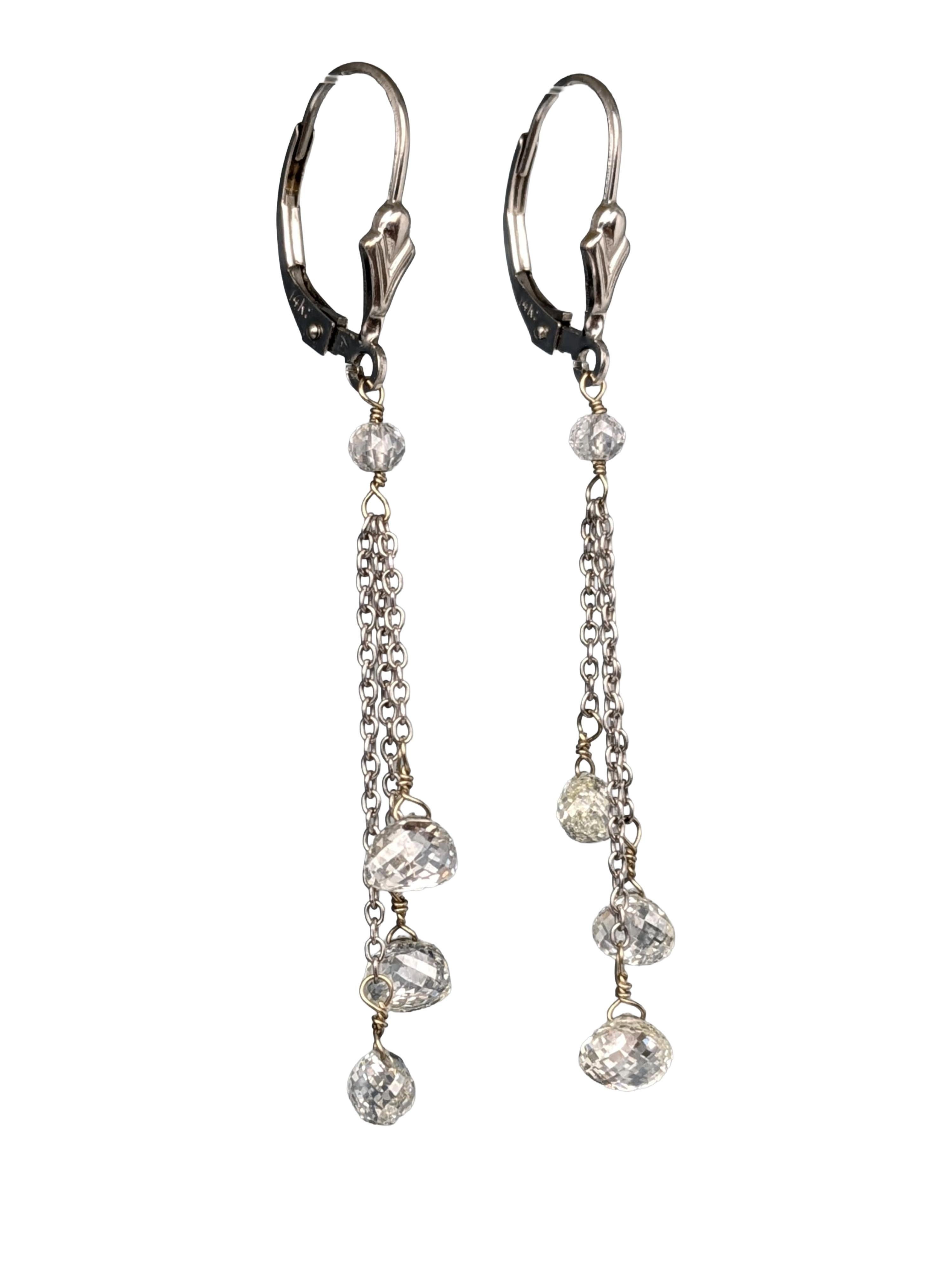 Taille briolette Boucles d'oreilles multi-gouttes en or blanc 14K avec briolette de diamant blanc (5.00ct) en vente