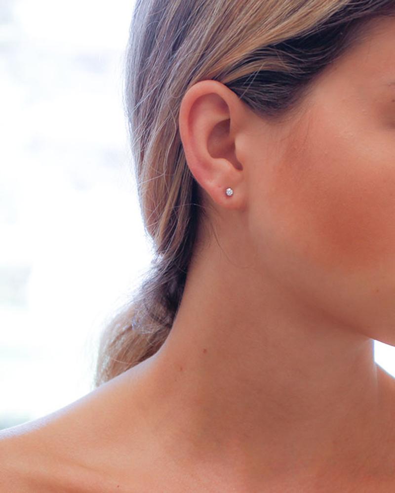 Women's or Men's White Diamonds, 18 Karat White Gold, Stud Earrings