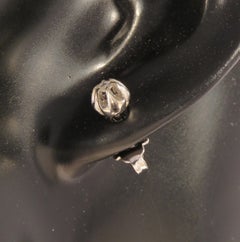 White Diamonds 18 Karat White Gold Vintage Stud Earrings Handcrafted in Italy