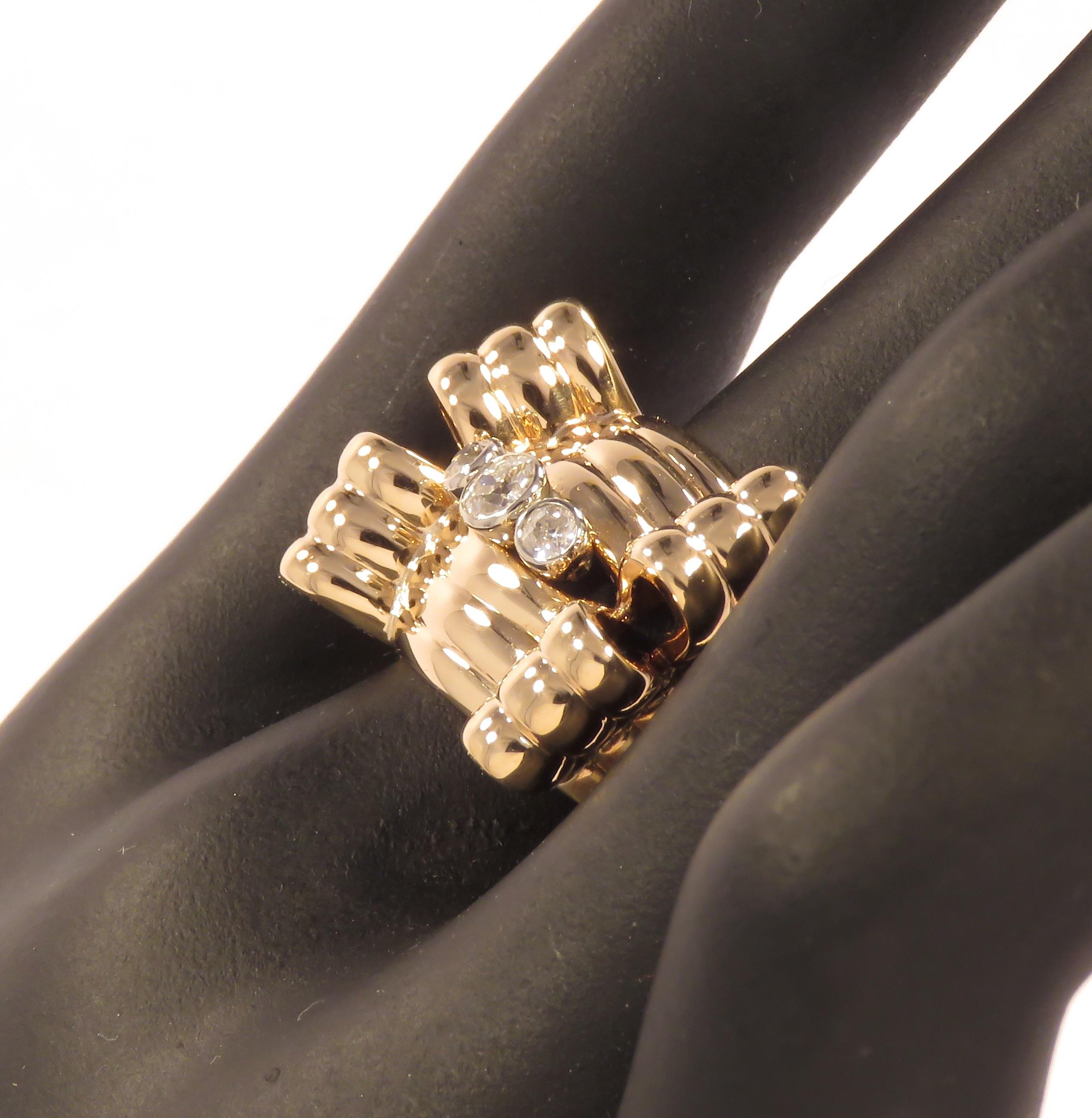 Brilliant Cut White Diamonds 18 Karat White Yellow Gold Vintage Bow Ring For Sale