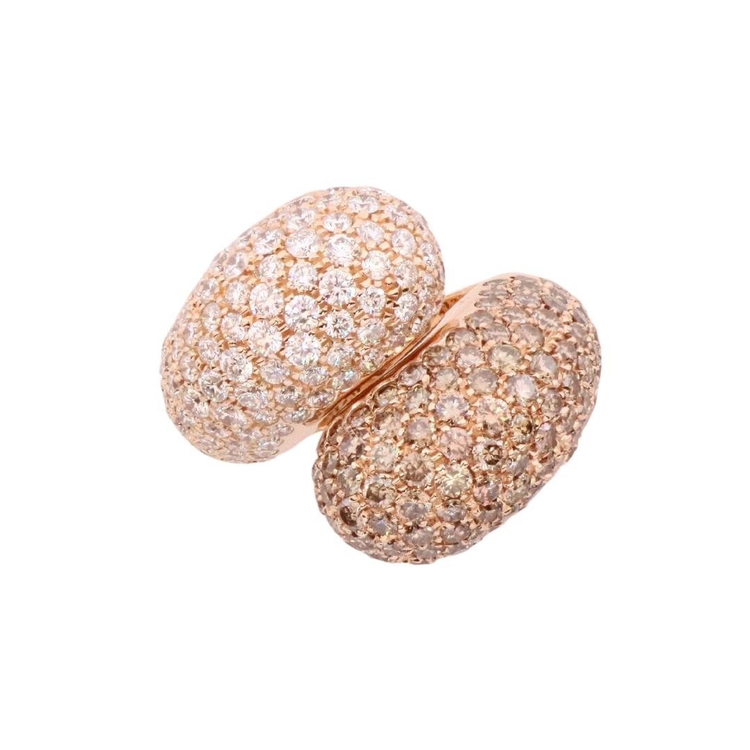 Elevate your elegance with the White Diamonds (3.02ct) and Brown Diamonds (3.44ct) Contrariè Cocktail Ring in 18K Rose Gold, a magnificent masterpiece that perfectly melds Italian craftsmanship with the mesmerizing interplay of contrasting