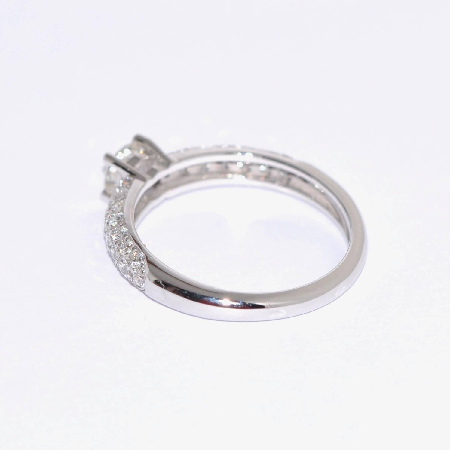 Brilliant Cut Engagement Ring White Diamonds White Gold 18 Karat For Sale