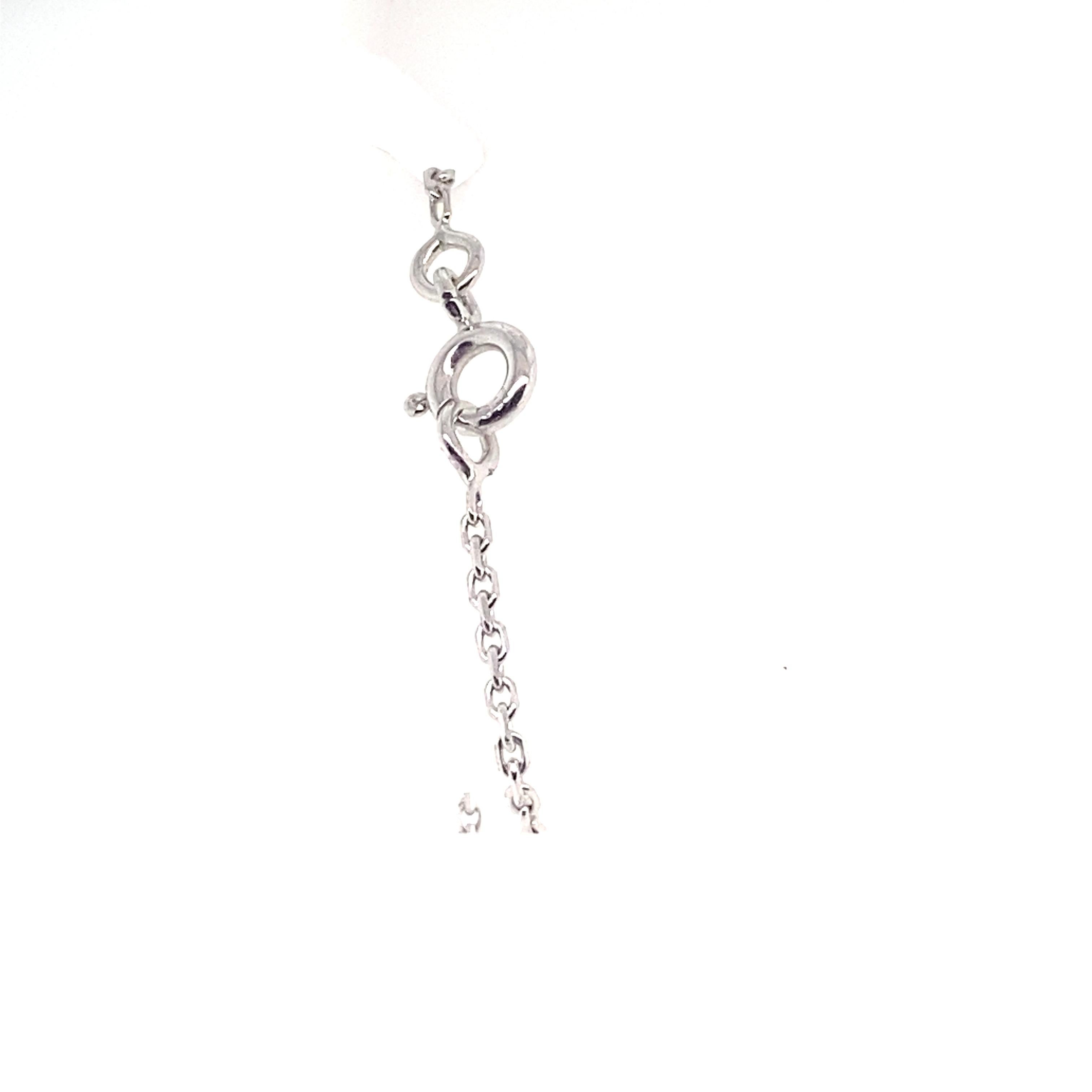 Round Cut Chain Pendant Necklace White Diamonds White Gold 18 Karat For Sale