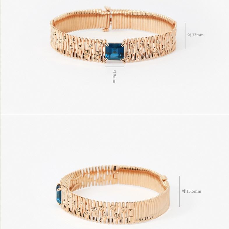 White Diamonds & London bule Topaze Bangles Bracelets L : circumference20.5 cm For Sale 1