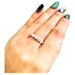 Weißer Diamanten Ring 