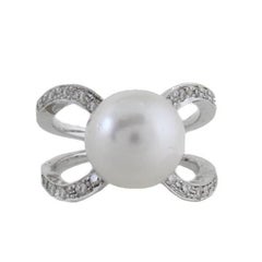 Retro White Diamonds South Australian Pearl Cluster Ring 