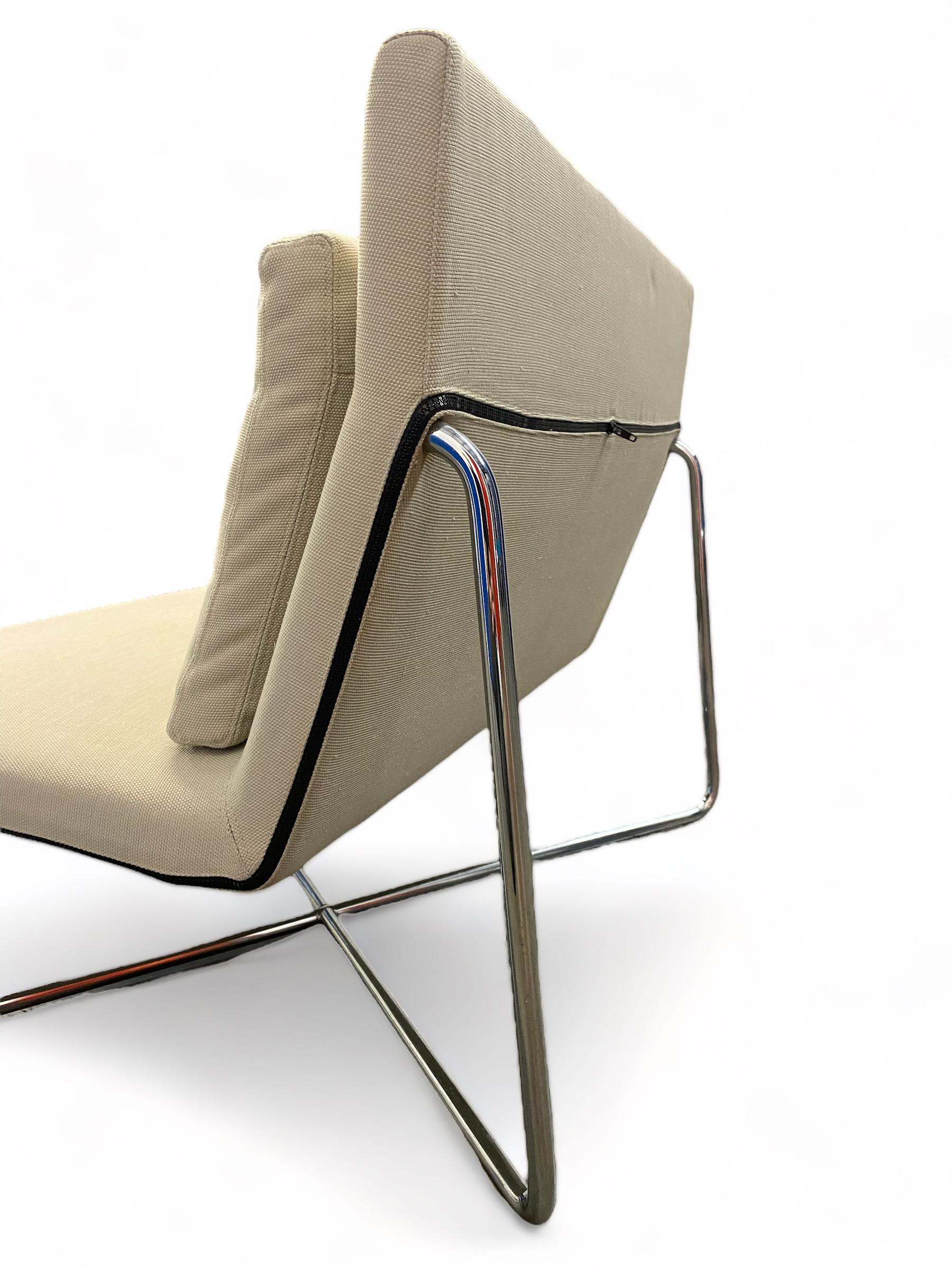 White Diller chair designed by Rodolfo Dordoni for Minotti, Italy. 1