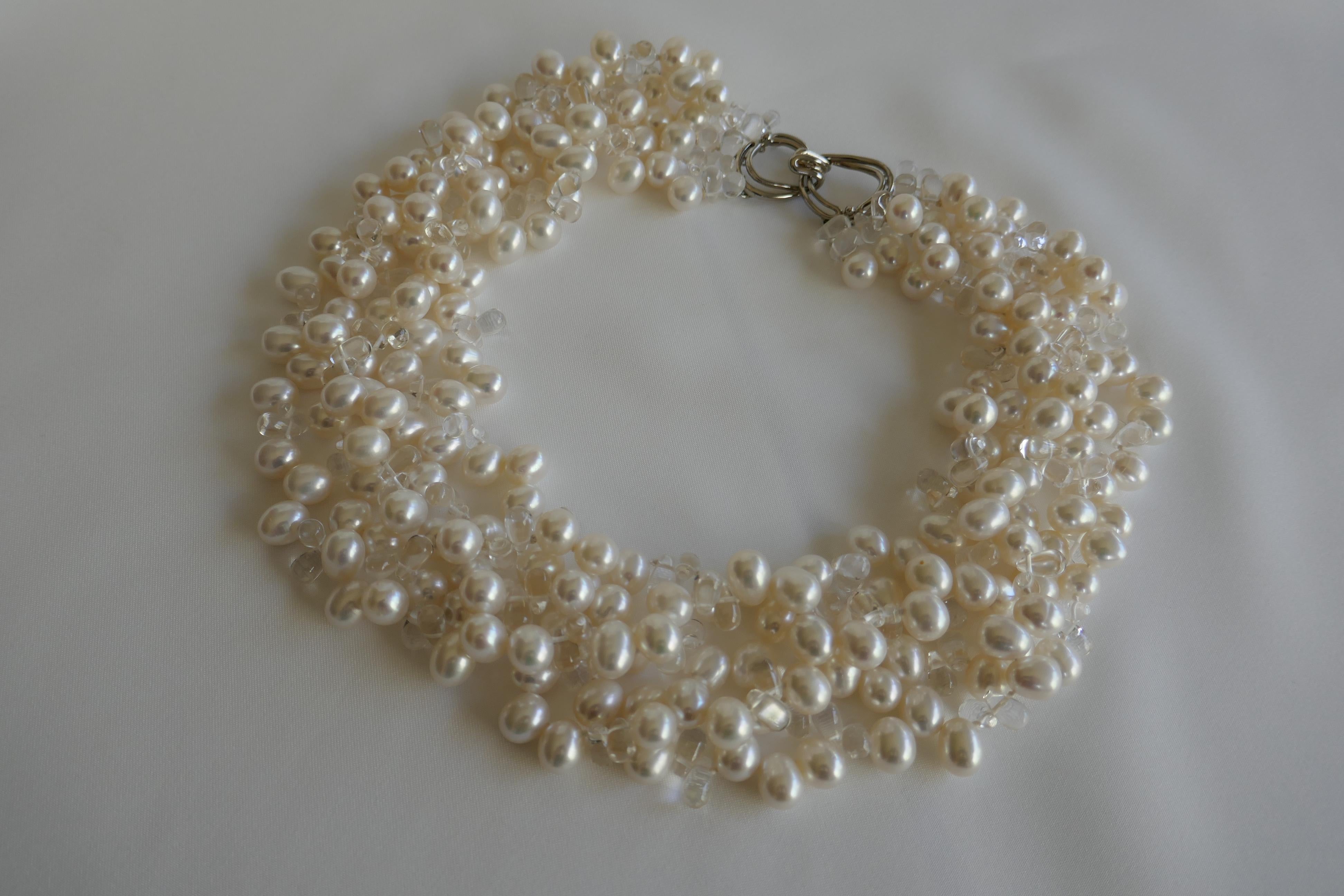 White Drop Cultured Pearls Rock Crystal 925 Sterling Silver Clasp Necklace In New Condition In Coral Gables, FL