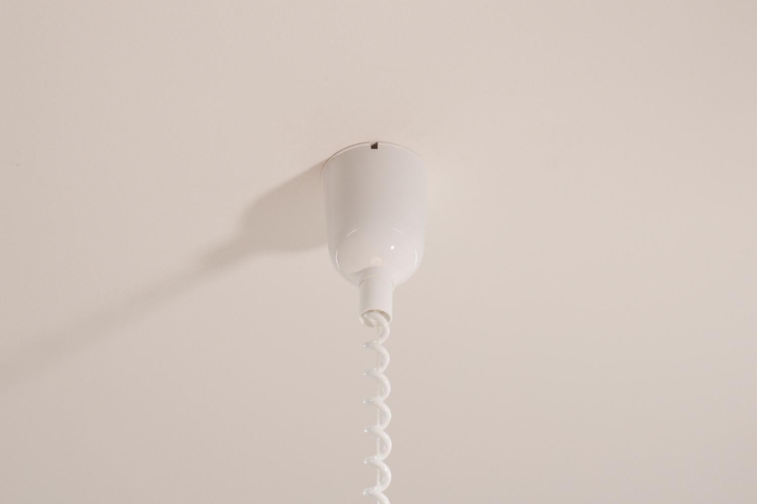 White “Eclipse” Pull Down Pendant by Dijkstra Lampen 70s In Good Condition In Landgraaf, NL