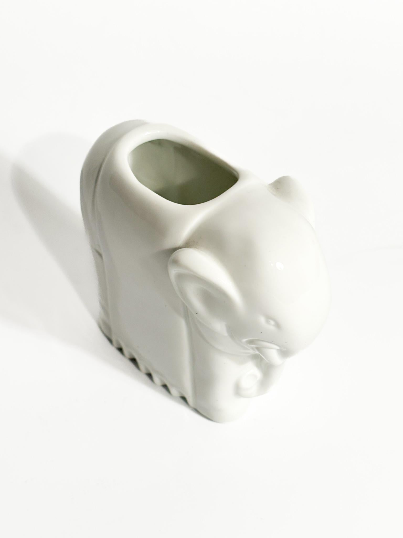 White Elephant Vase Re-edition by Gio Ponti for Richard Ginori 1980s In Good Condition For Sale In Milano, MI