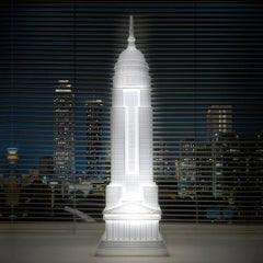 Lampada Empire bianca con cavo, disegnata da Studio A, Made in Italy