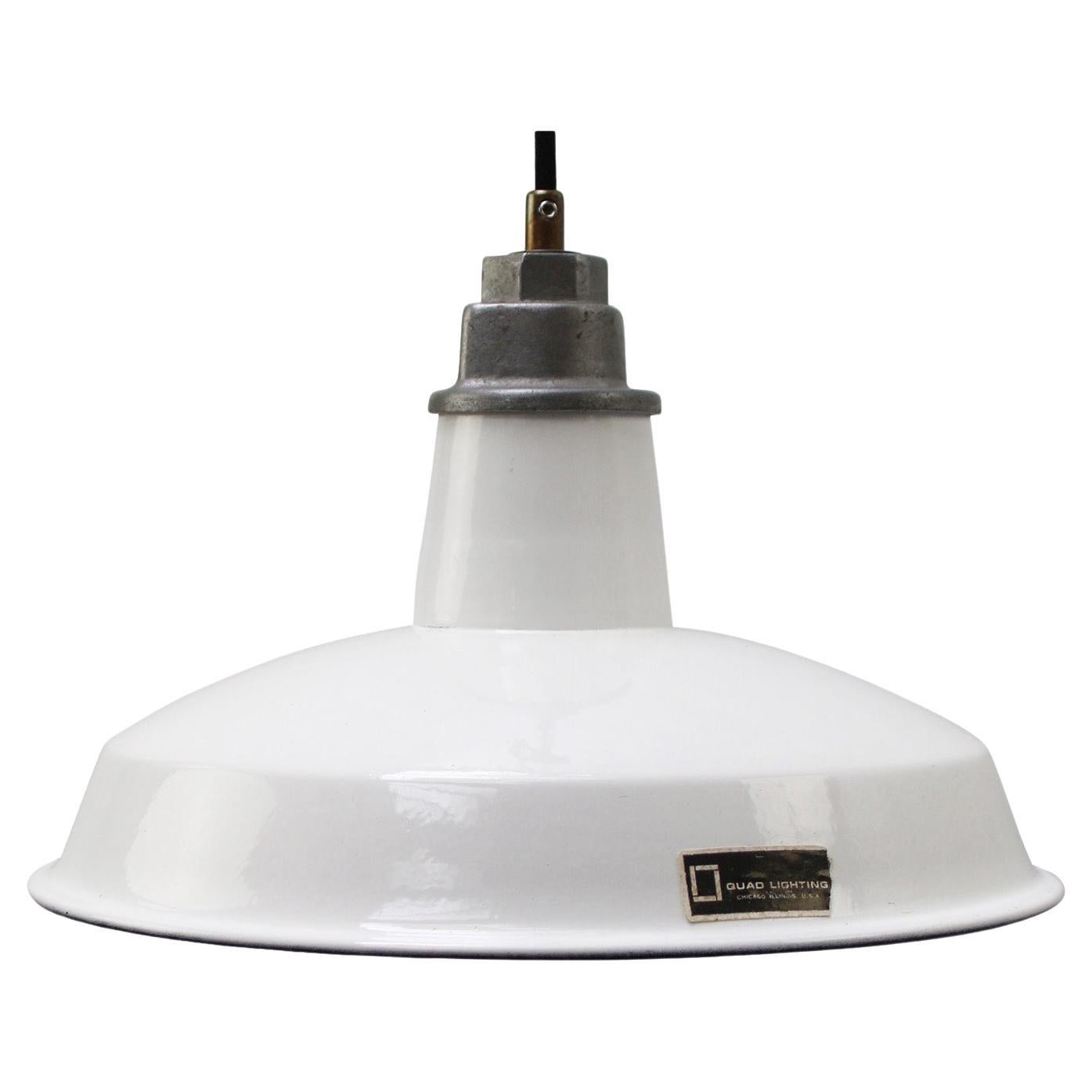 White Enamel American Vintage Industrial Pendant Lights For Sale