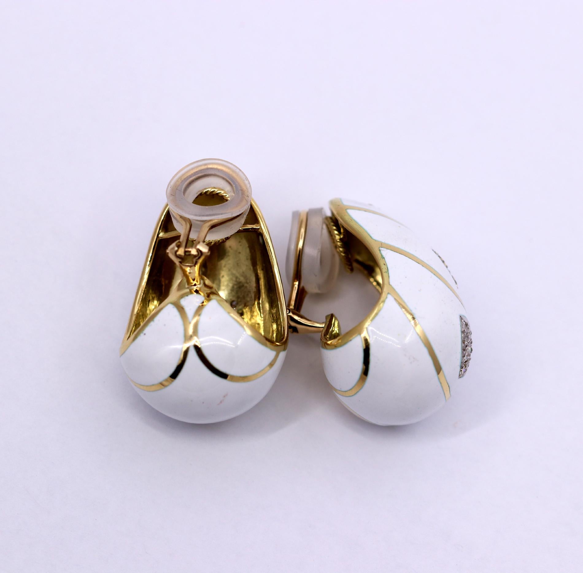 White Enamel Diamond and Gold Earrings In Good Condition In Palm Beach, FL