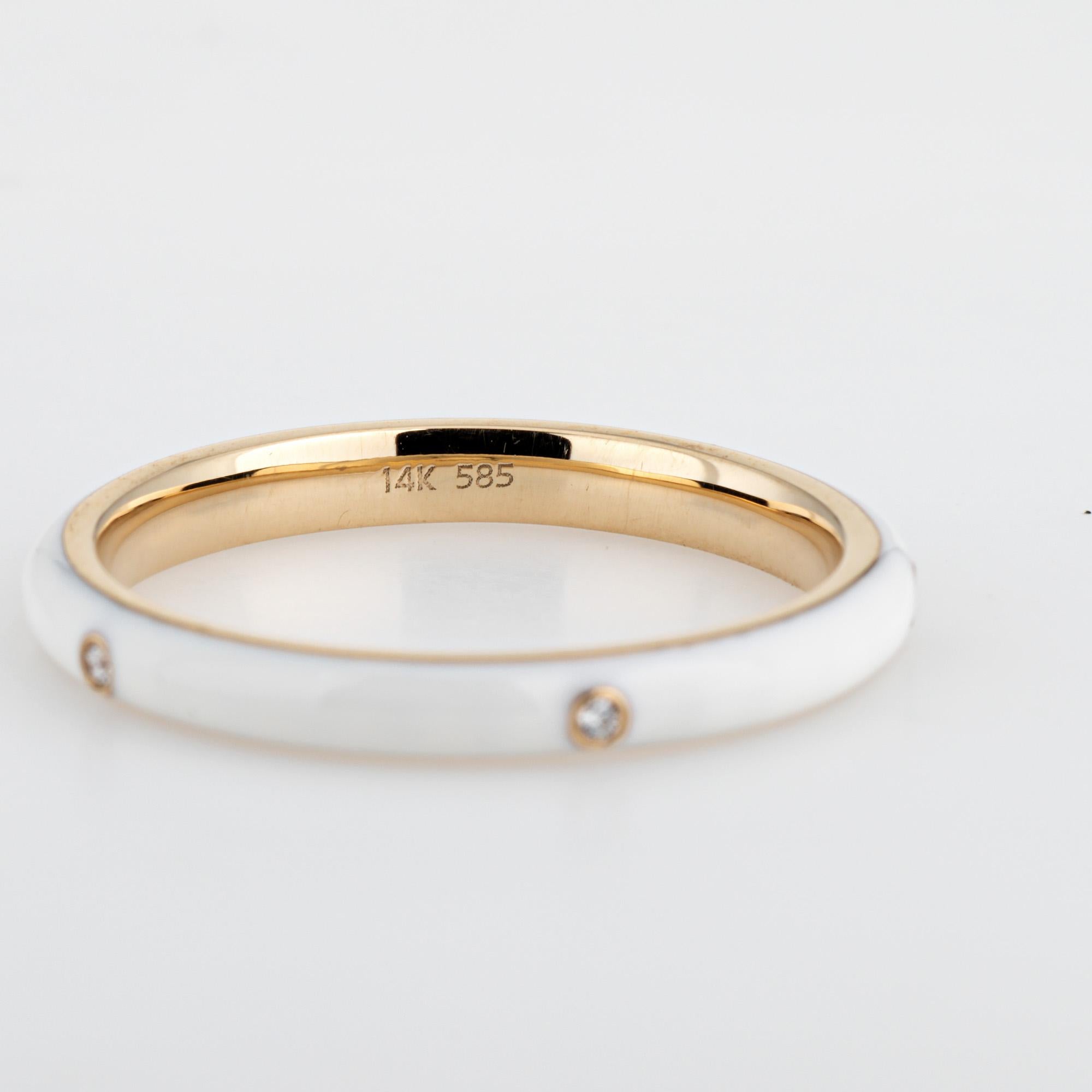 Weiß Emaille Diamant Eternity Ring Sz 6,5 14k Gelbgold Stacking Band Schmuck im Zustand „Gut“ im Angebot in Torrance, CA
