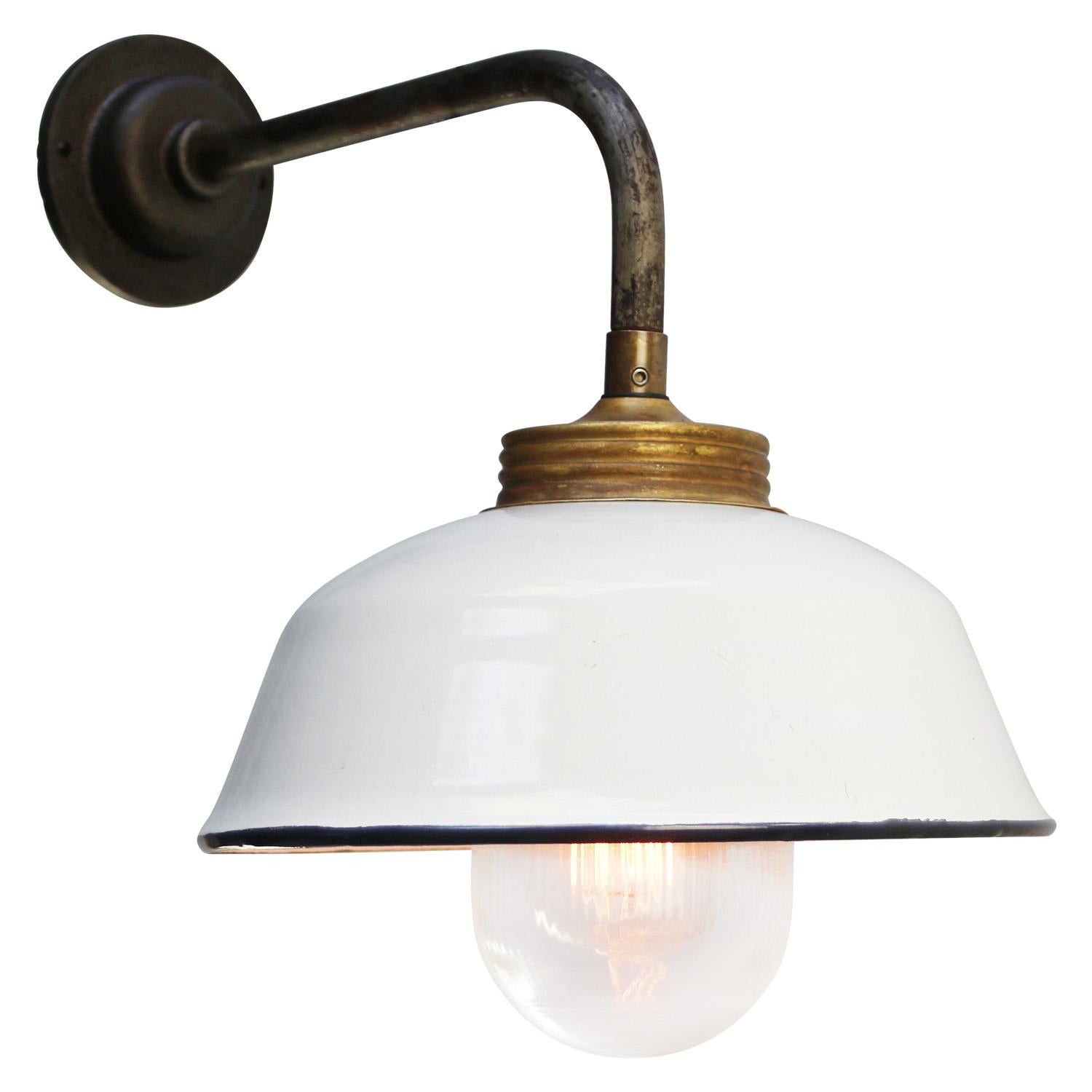 Rust Cast Iron Barn light
White enamel shade, brass top, clear striped glass

Diameter cast iron wall piece: 10.5 cm / 4 inches
2 holes to secure

Weight: 2.00 kg / 4.4 lb

Priced per individual item. All lamps have been made suitable by