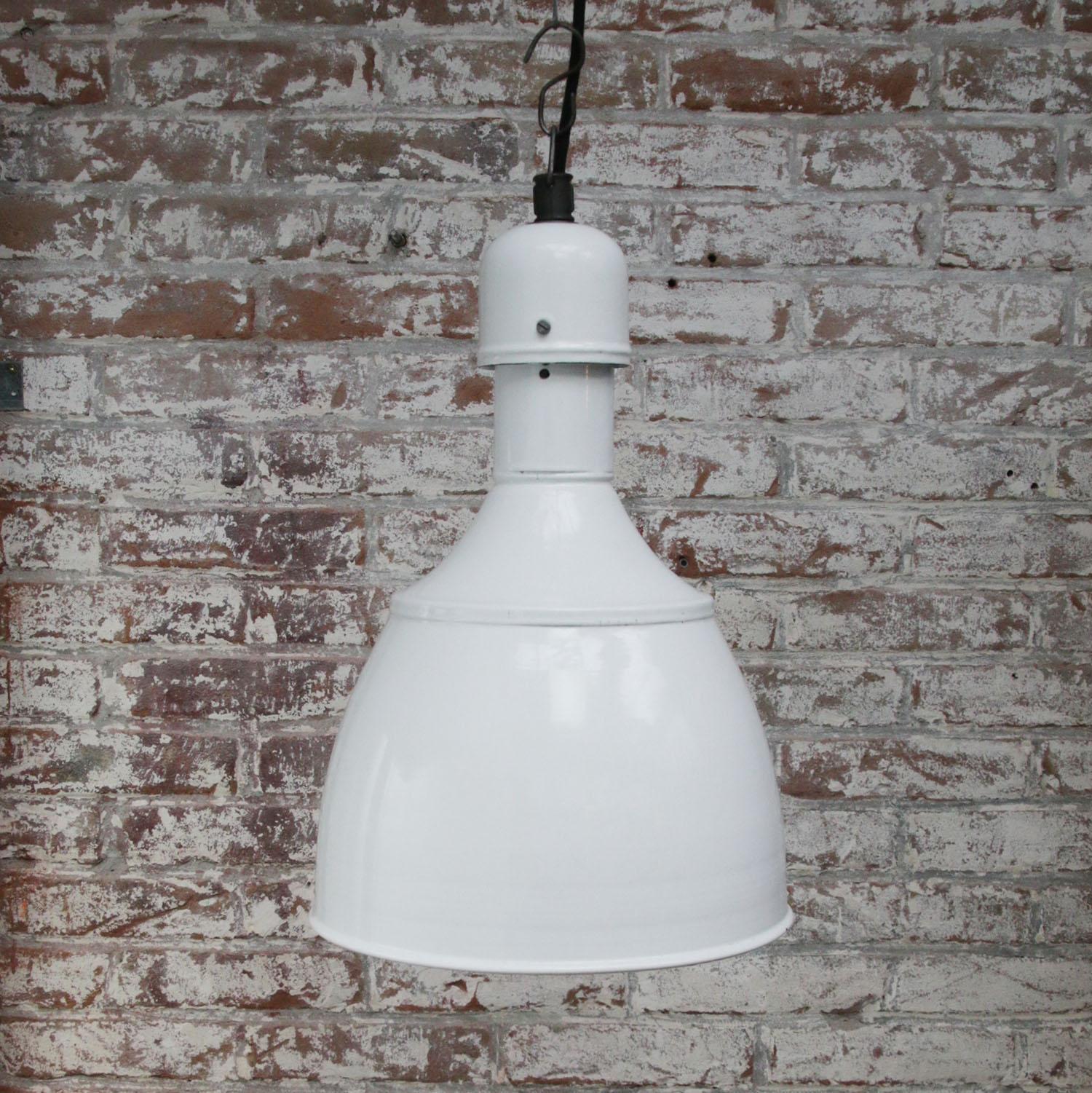 20th Century White Enamel Vintage Industrial Classic Pendants Lights NOS
