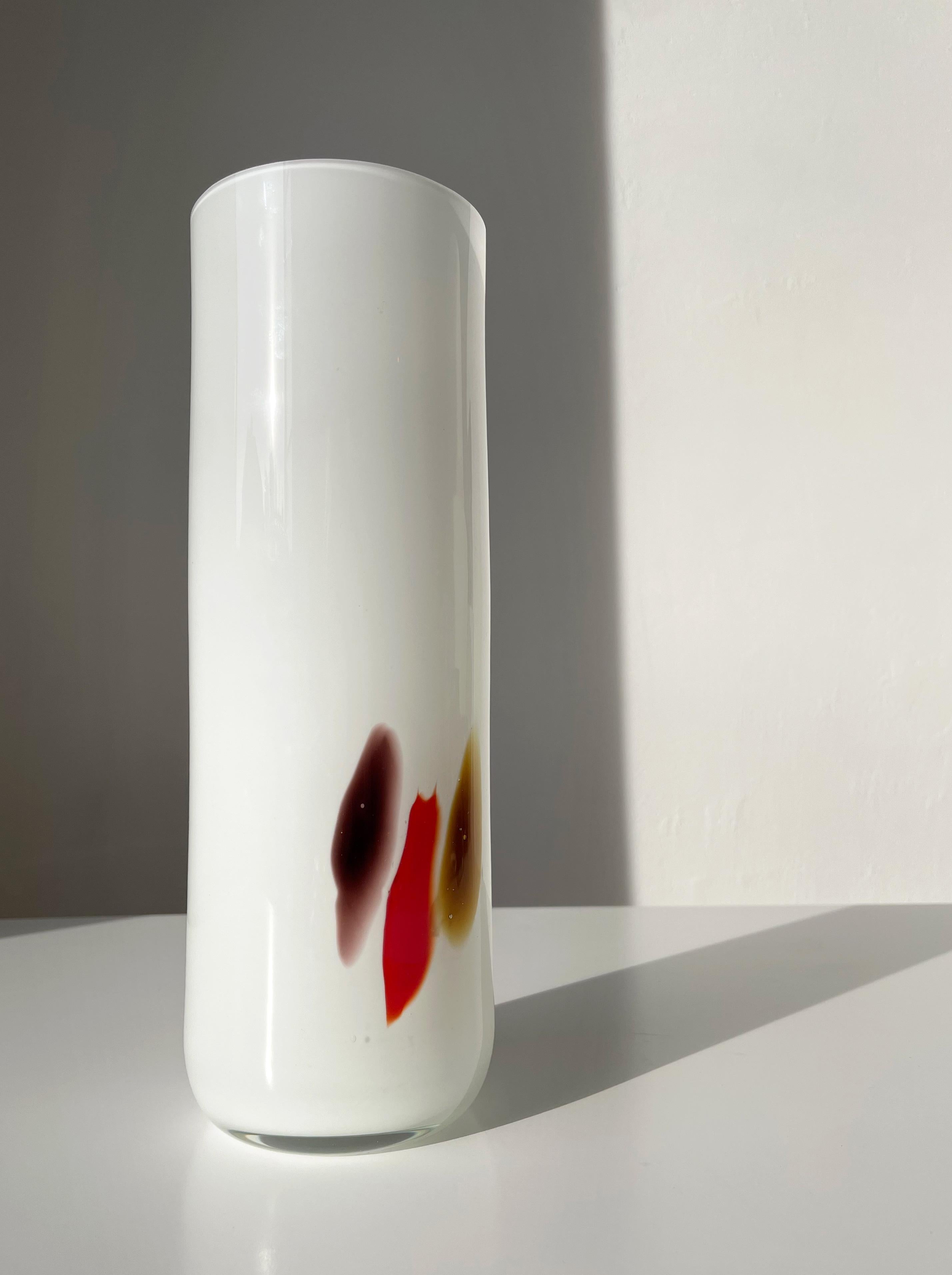 Mid-Century Modern White Encased Art Glass Cylinder Vase Earth Colored Decor, Holmegaard, 1970s For Sale