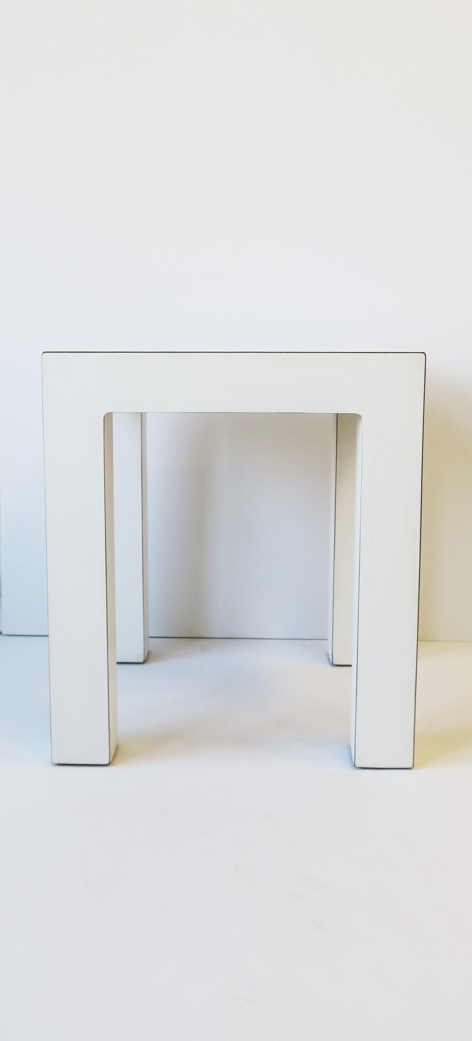 Late 20th Century Modern White End Table, ca. 1970s For Sale