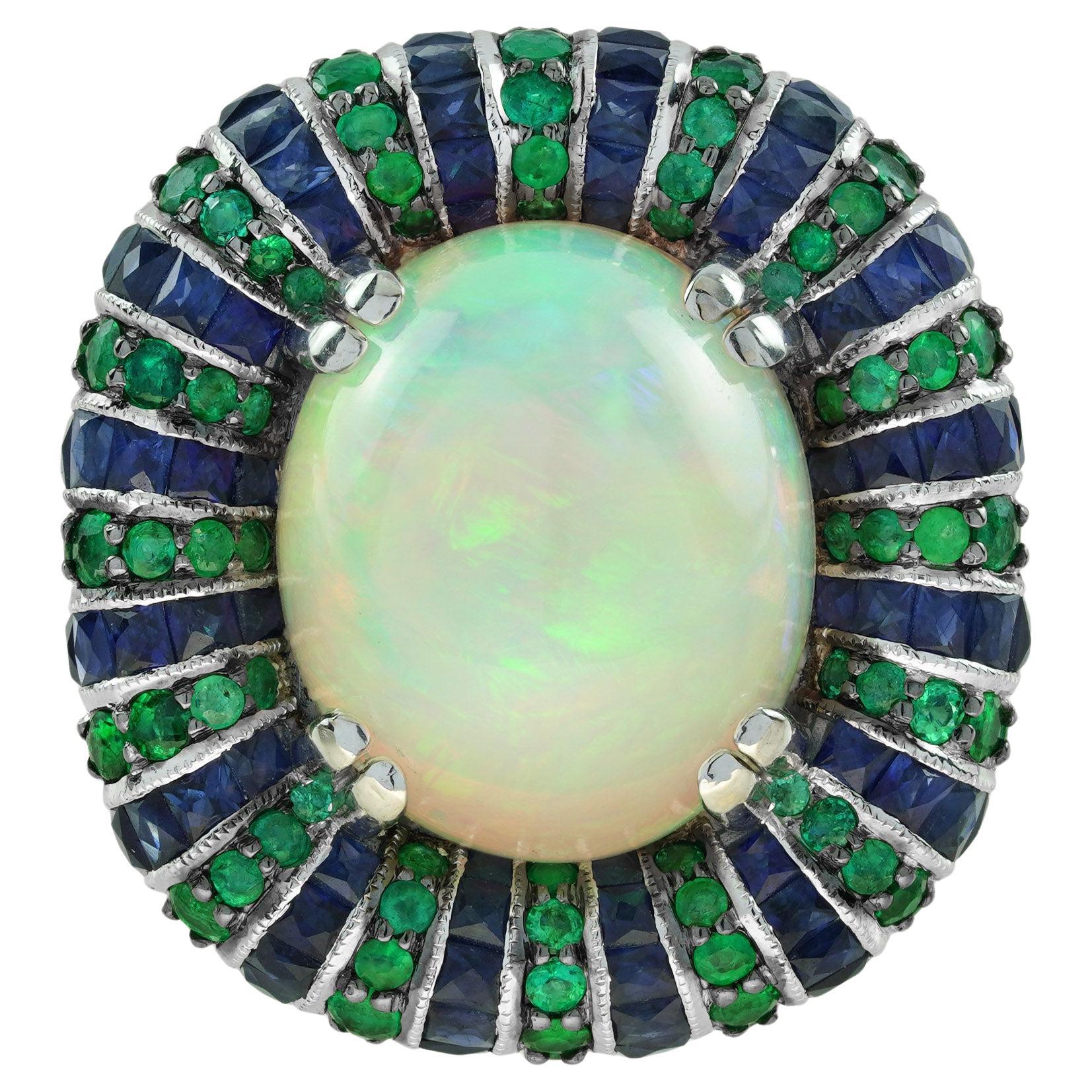 White Ethiopian Opal Emerald Sapphire Antique Style Cocktail 18K White Gold Ring en venta