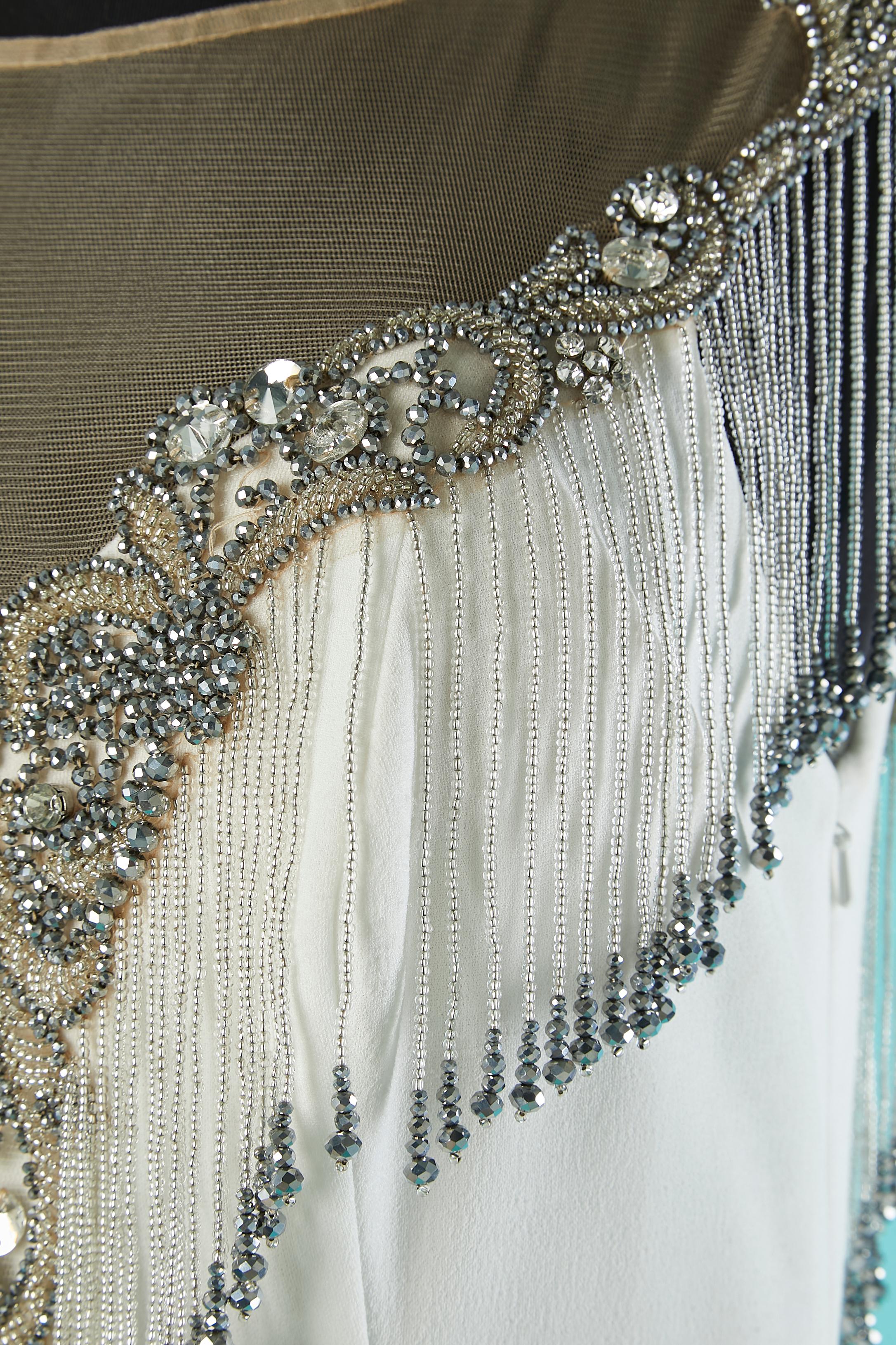 White evening dress with beadwork neckline Gai Mattiolo Red carpet  In Excellent Condition For Sale In Saint-Ouen-Sur-Seine, FR