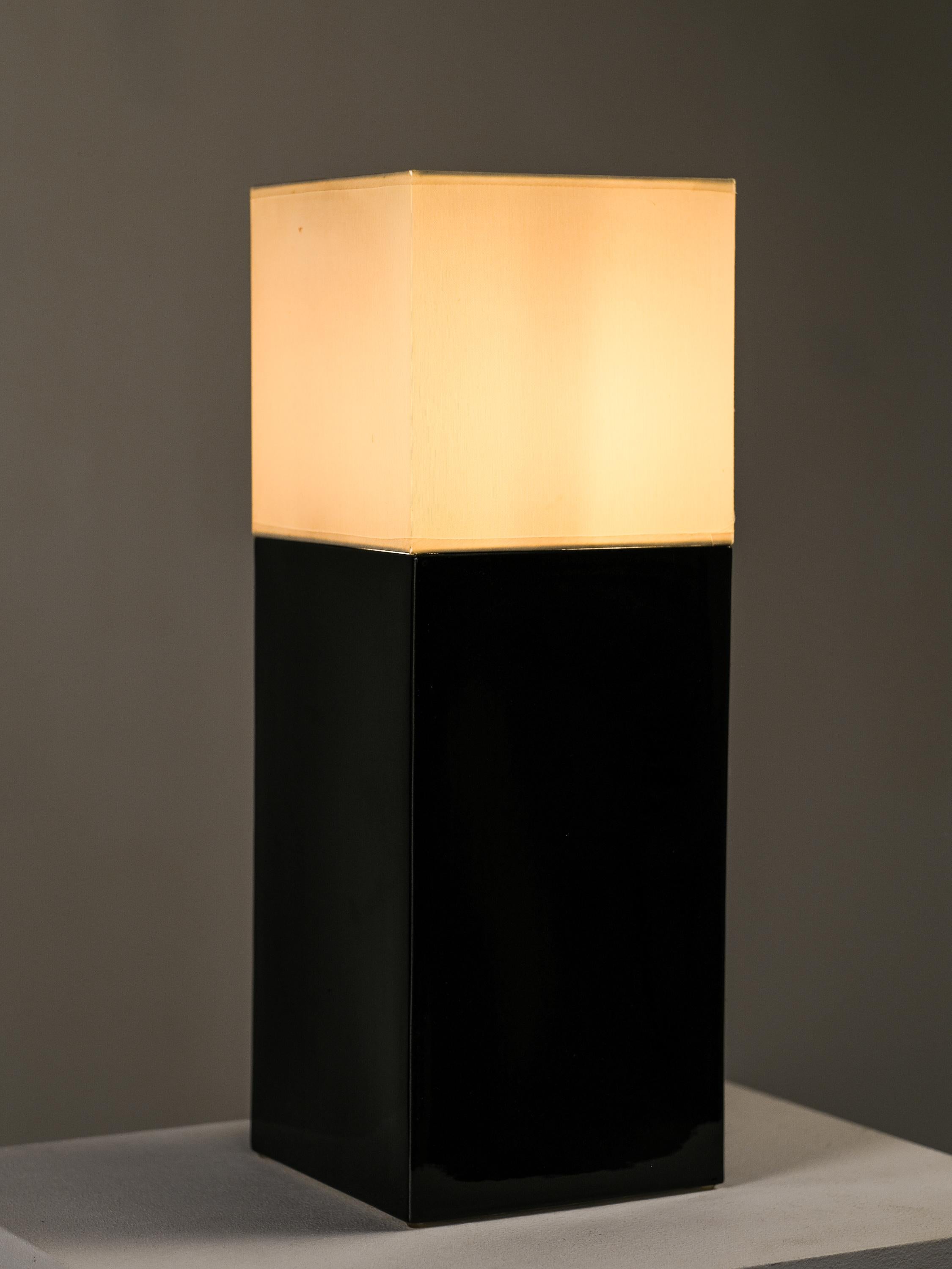 White Fabric & Black Ceramic Lamp by Faïencerie de Charolles, France, 1980s For Sale 4