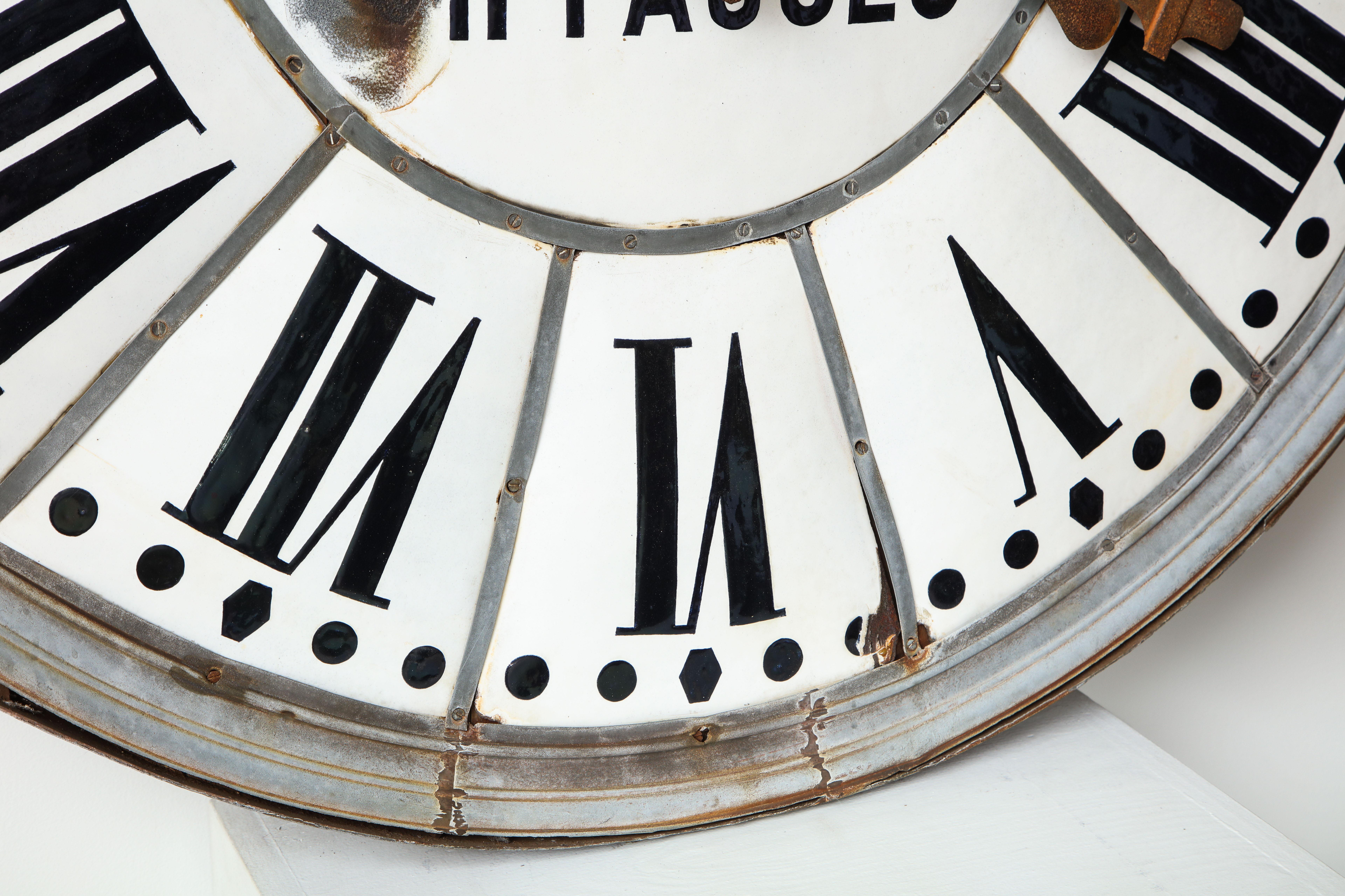 Orologio smaltato a faccia bianca 1