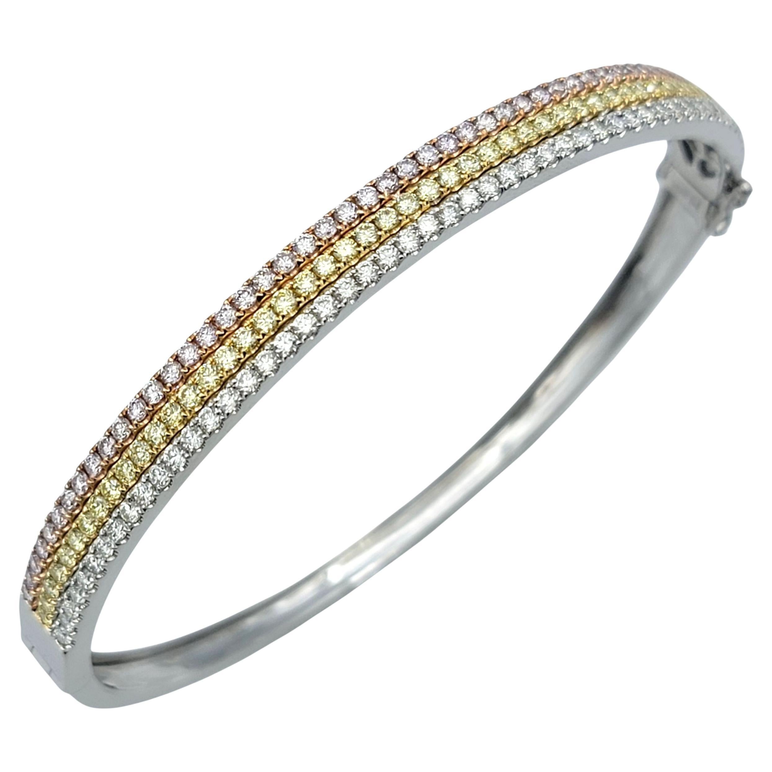 Weißer, pinker & gelber Diamant Dreireihiger Armreif aus 14 Karat Weißgold