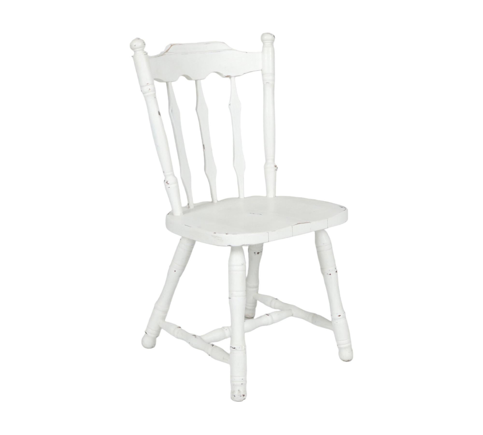 Rustic White Farmhouse Table with Four Chairs For Sale