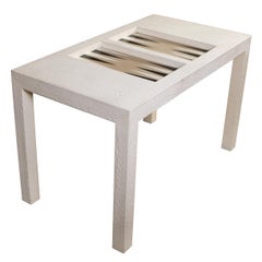 Table de backgammon en fausse peau d'alligator blanc