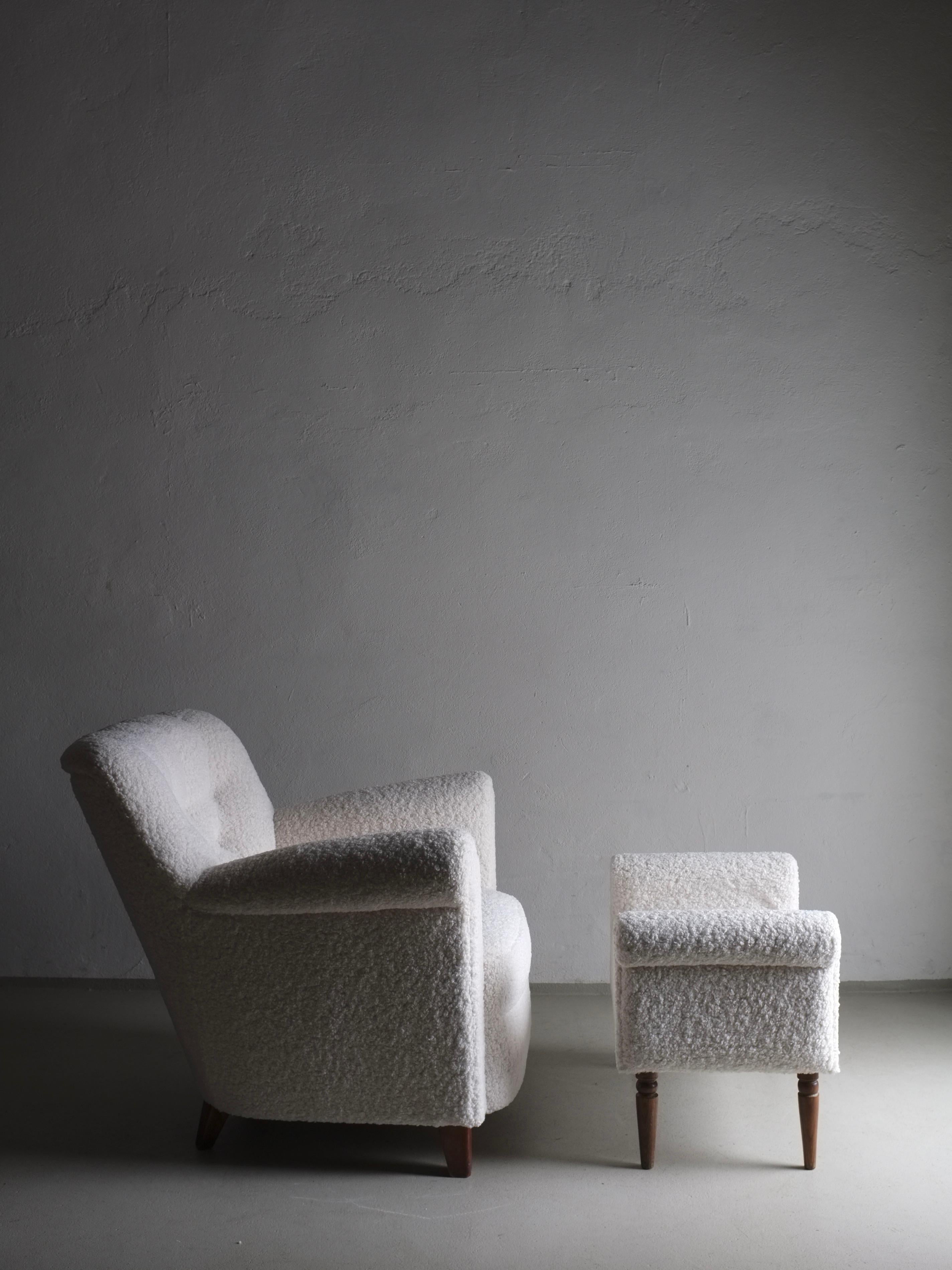 White Faux Shearling Lounge Chair, Sweden 1940s For Sale 2
