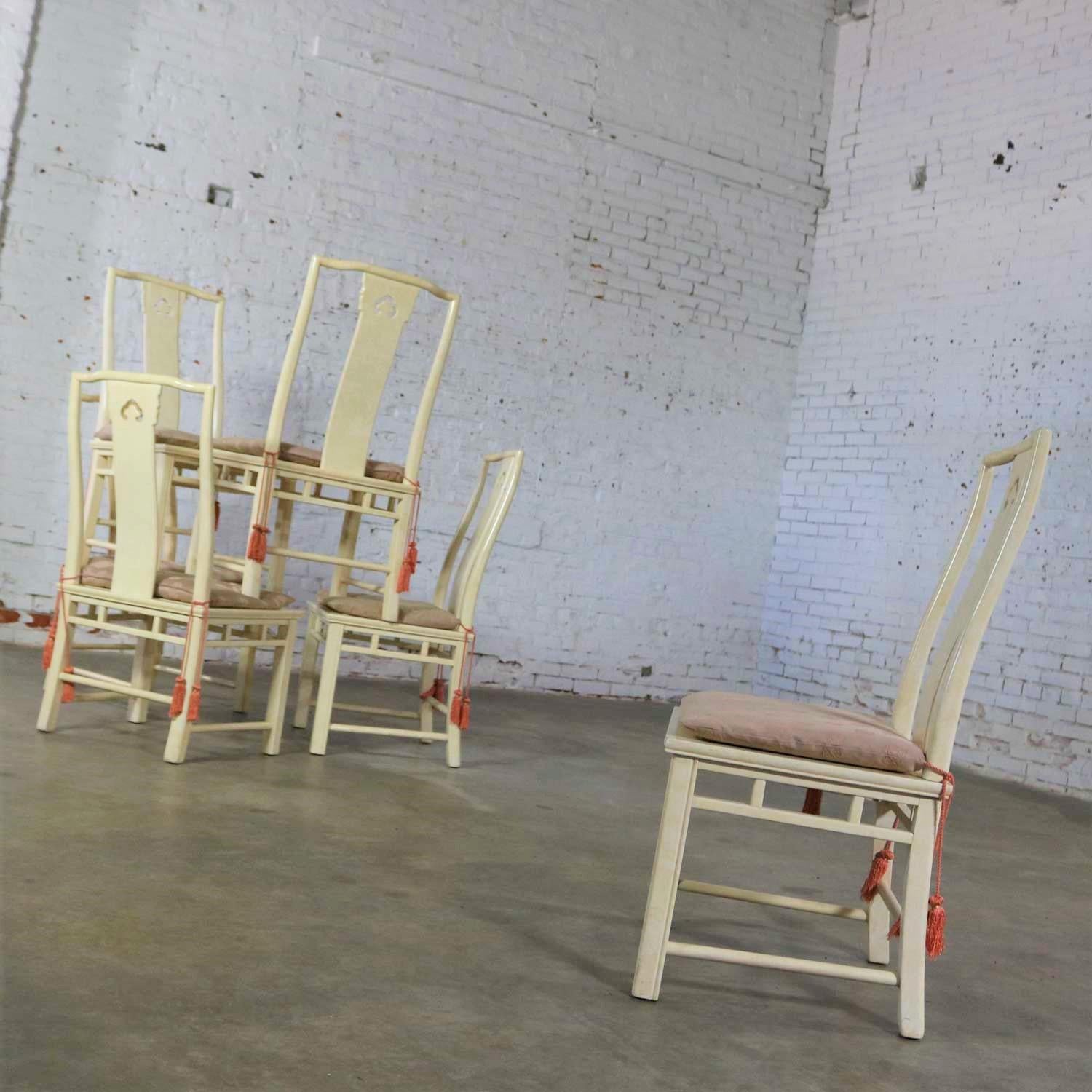 Chinoiseries 6 chaises de salle à manger en laque blanche de style chinoiseries asiatiques Ming en vente