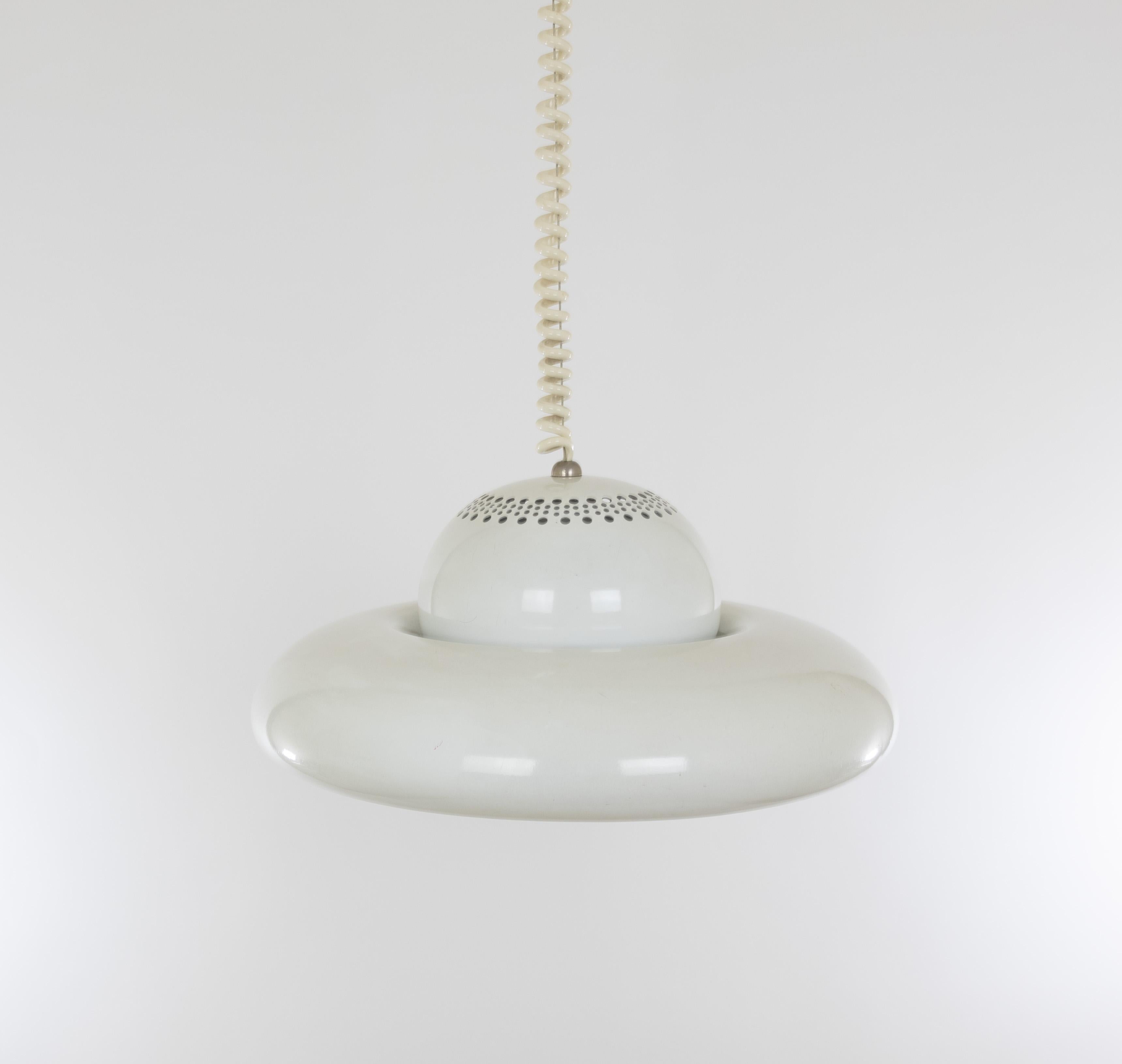 Mid-Century moderno Ciondolo Fior Di Loto bianco di Afra & Tobia Scarpa per Flos, anni '60 in vendita