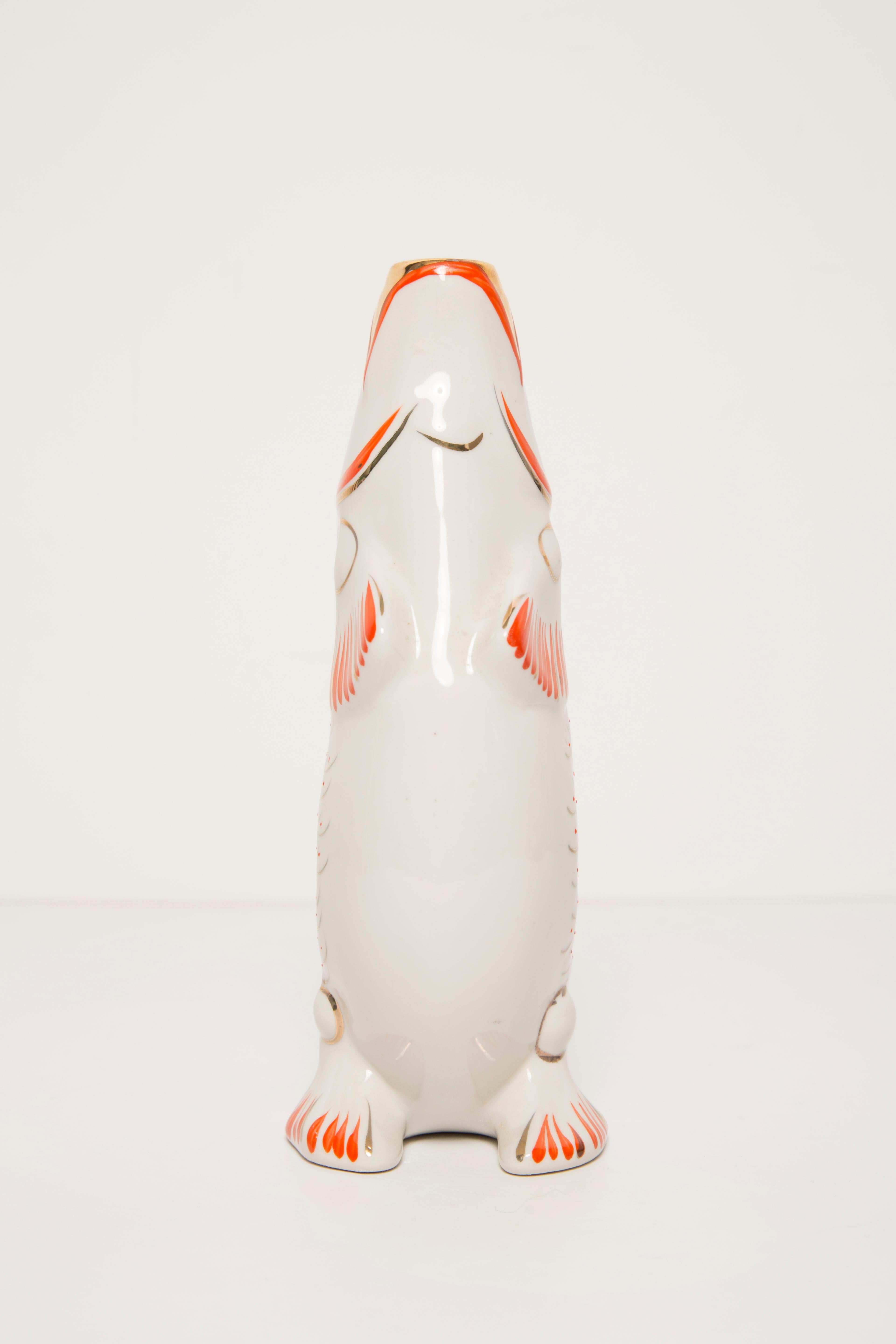 White Fish Glass Decanter or Vase, 20th Century, Europe, 1960s For Sale 4