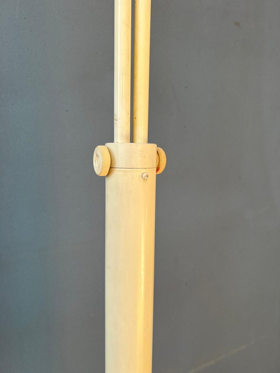 Lampadaire champignon à double arc souple blanc de l'ère spatiale, 1970 en vente 3